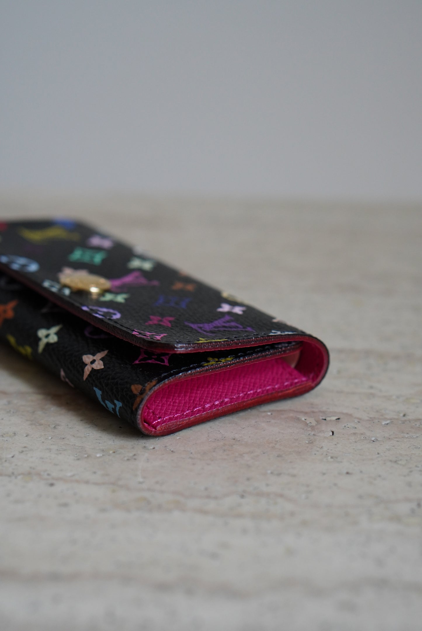 LOUIS VUITTON KEY HOLDER