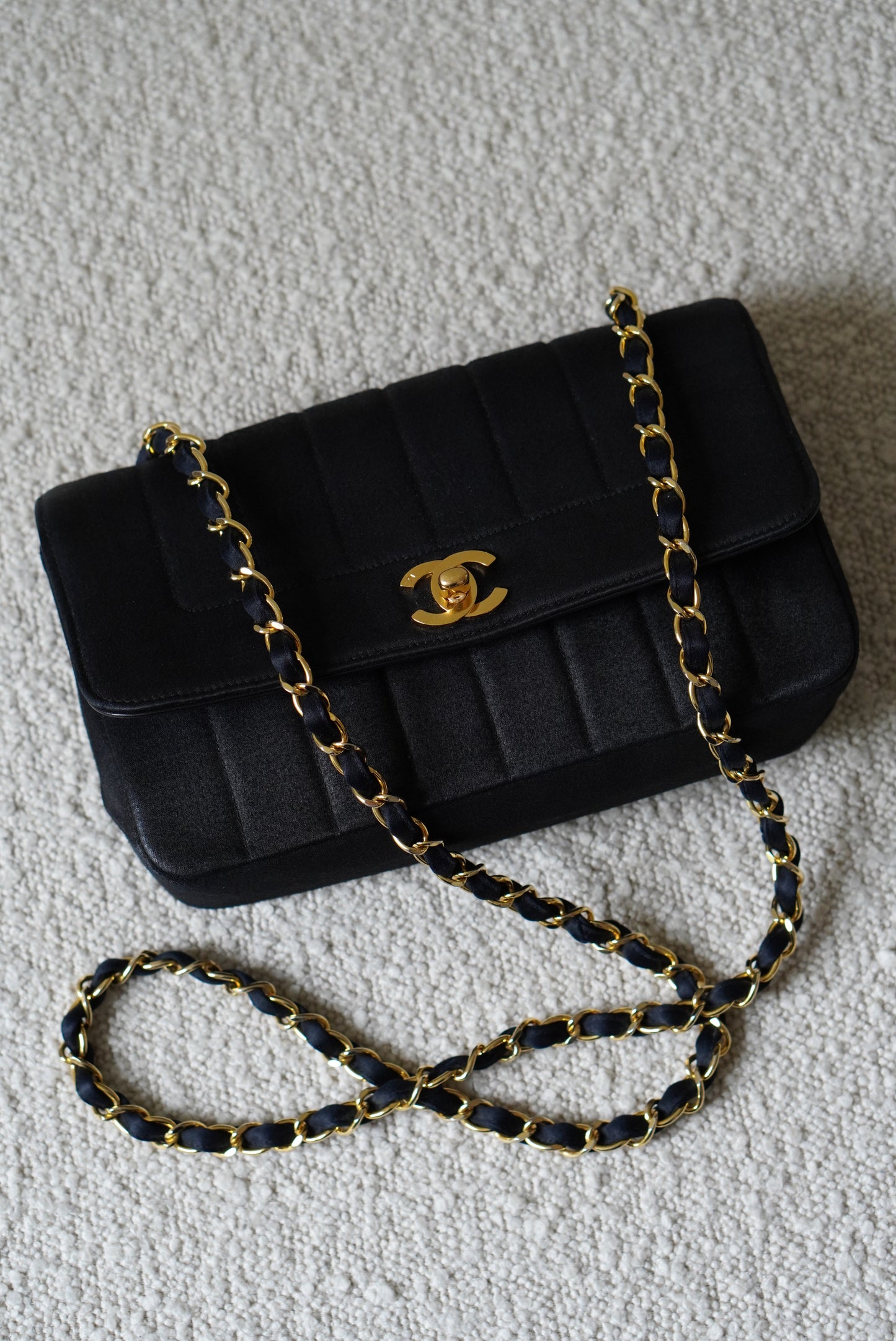 CHANEL DIANA STRIPE