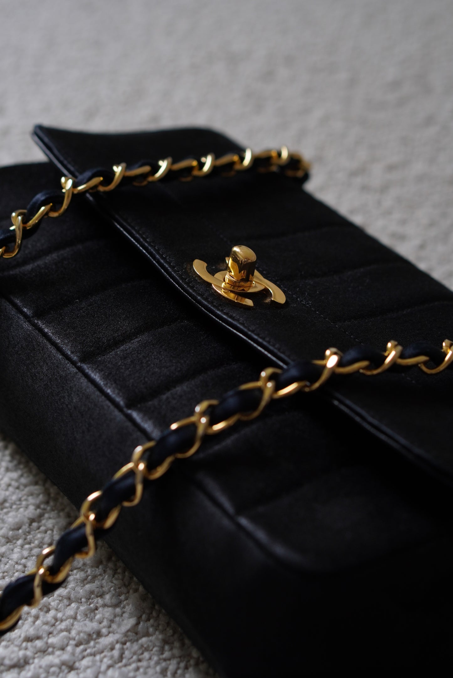 CHANEL DIANA STRIPE