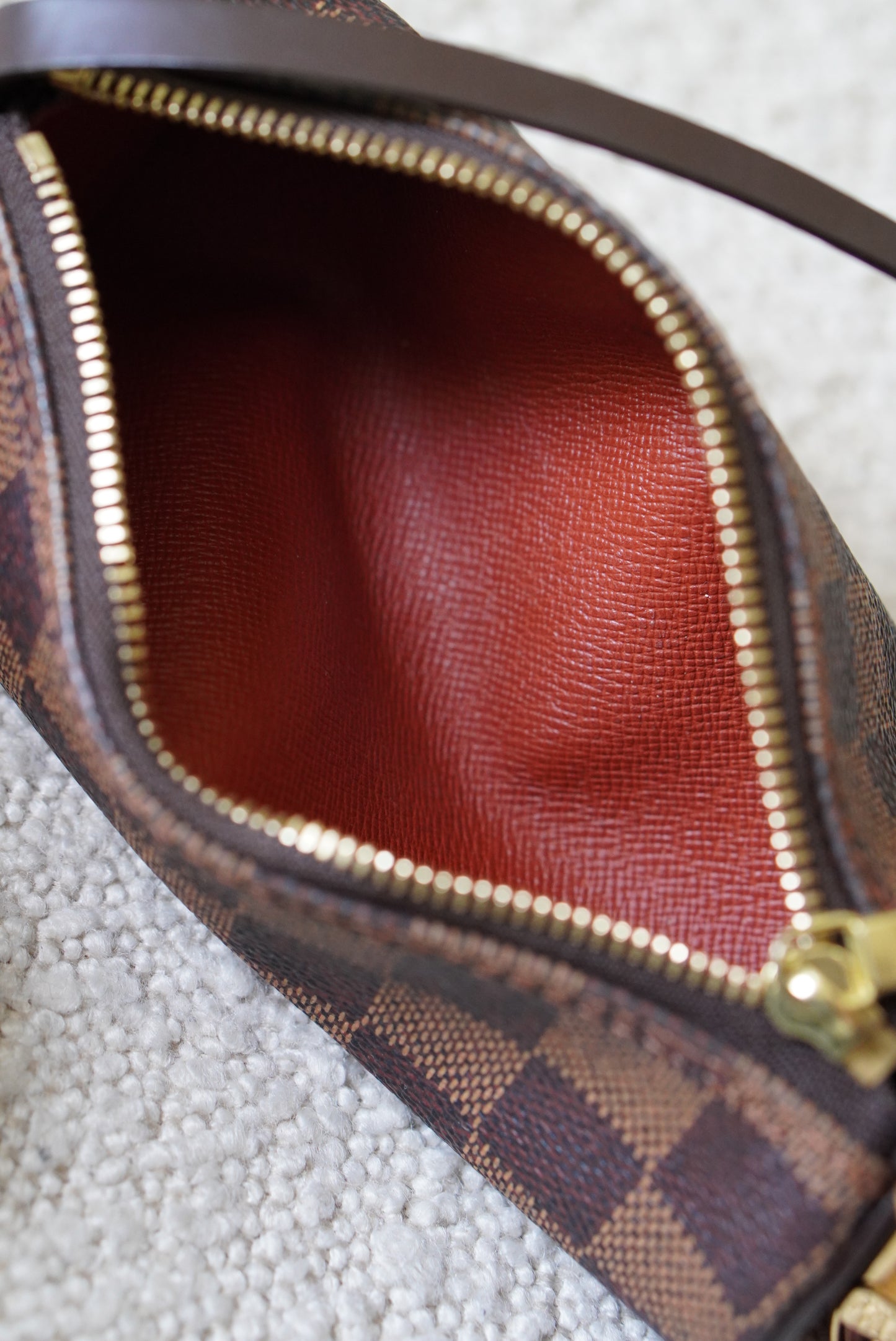 LOUIS VUITTON PAPILLON 30