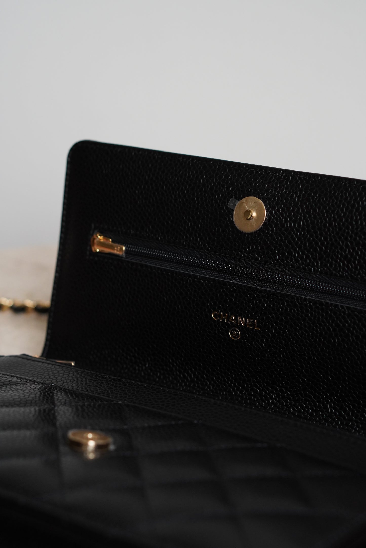 CHANEL WALLET ON CHAIN