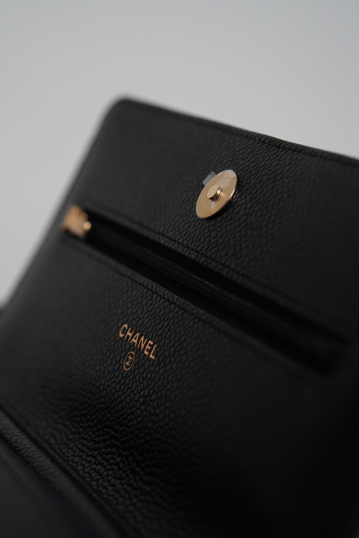 CHANEL WALLET ON CHAIN