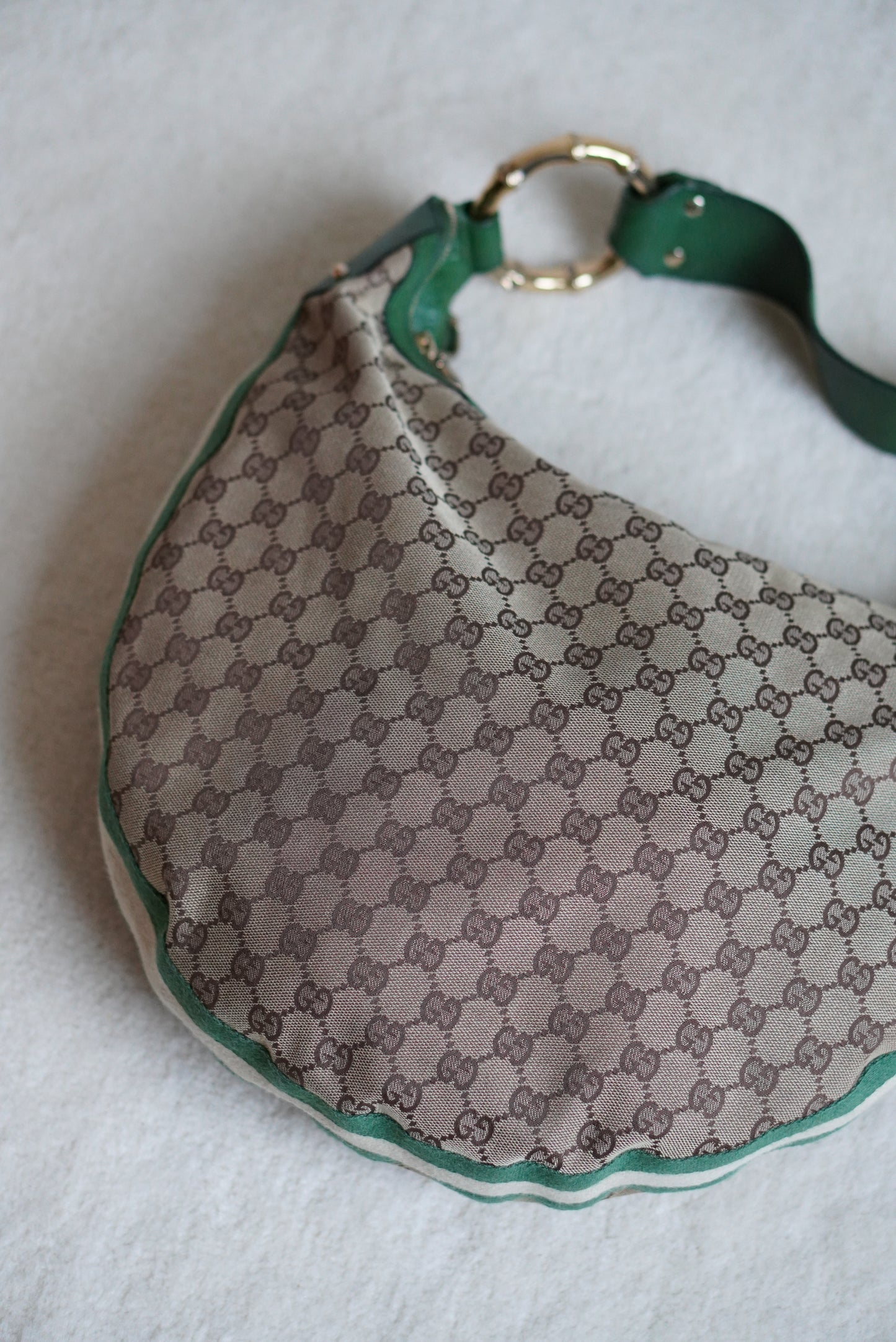GUCCI BAMBOO RING HOBO