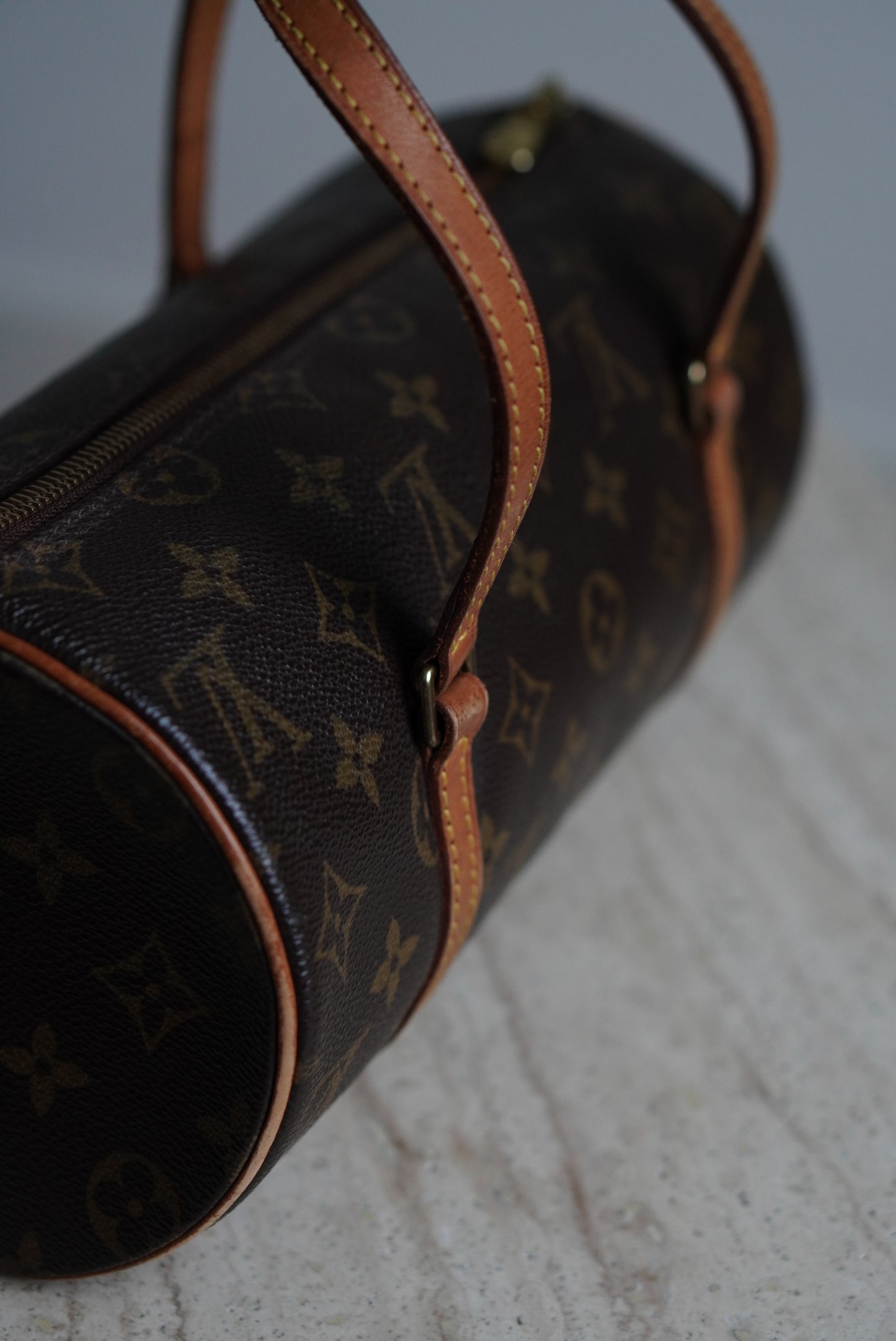 LOUIS VUITTON PAPILLON 26