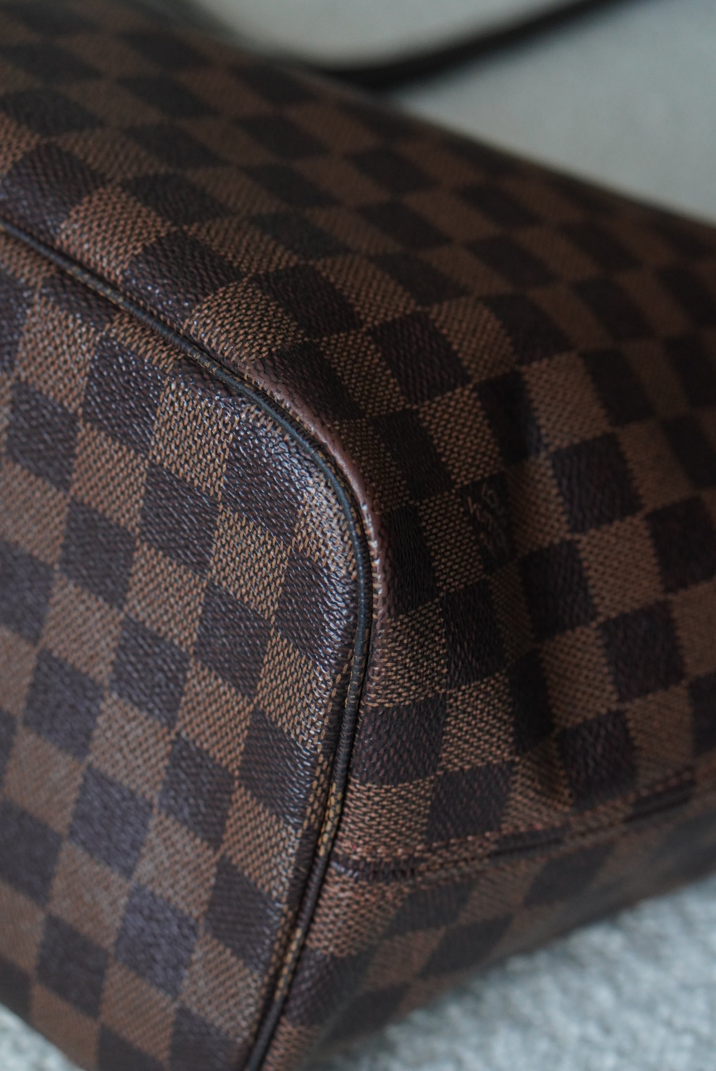 LOUIS VUITTON NEVERFULL MM