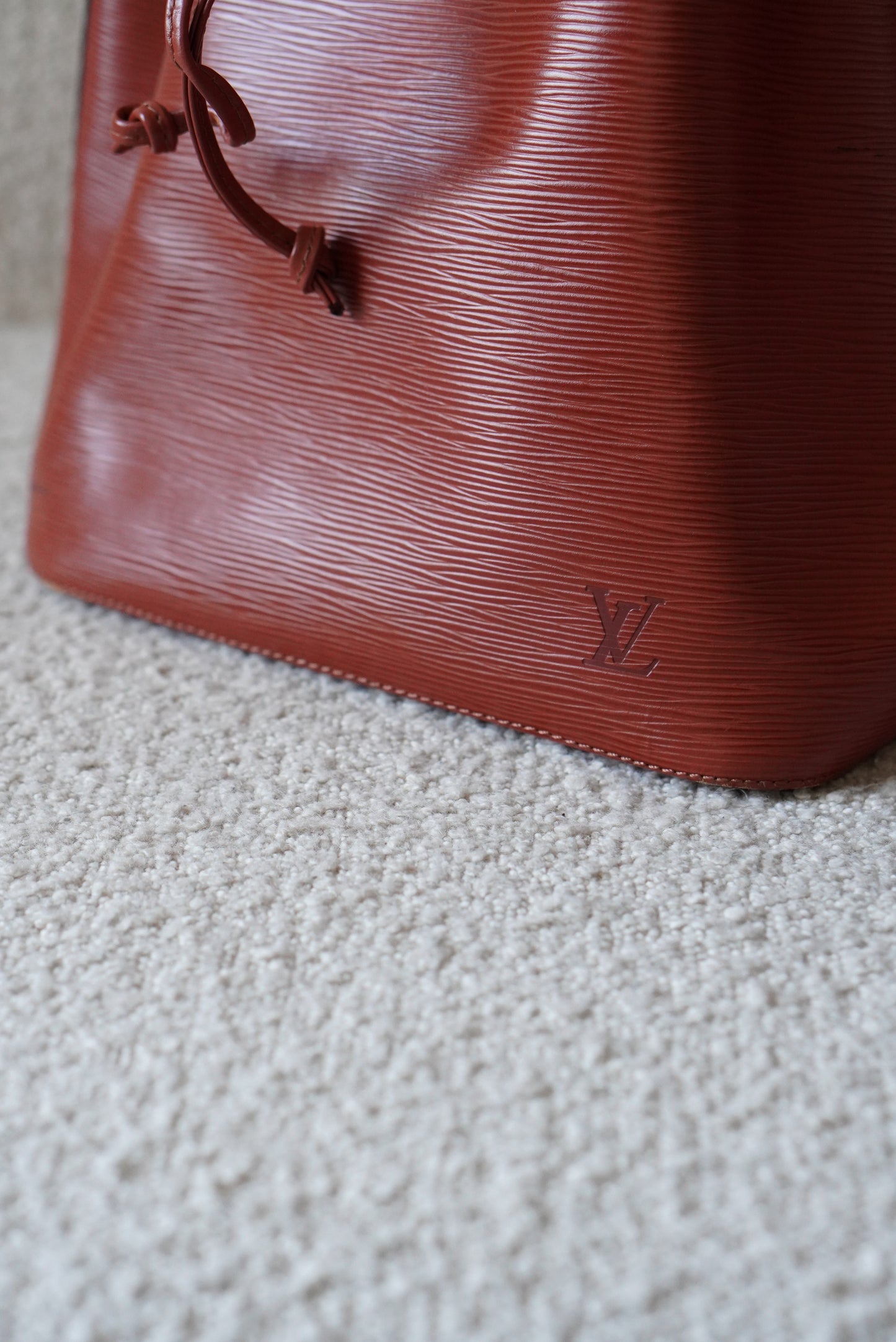 LOUIS VUITTON NOÉ PETIT