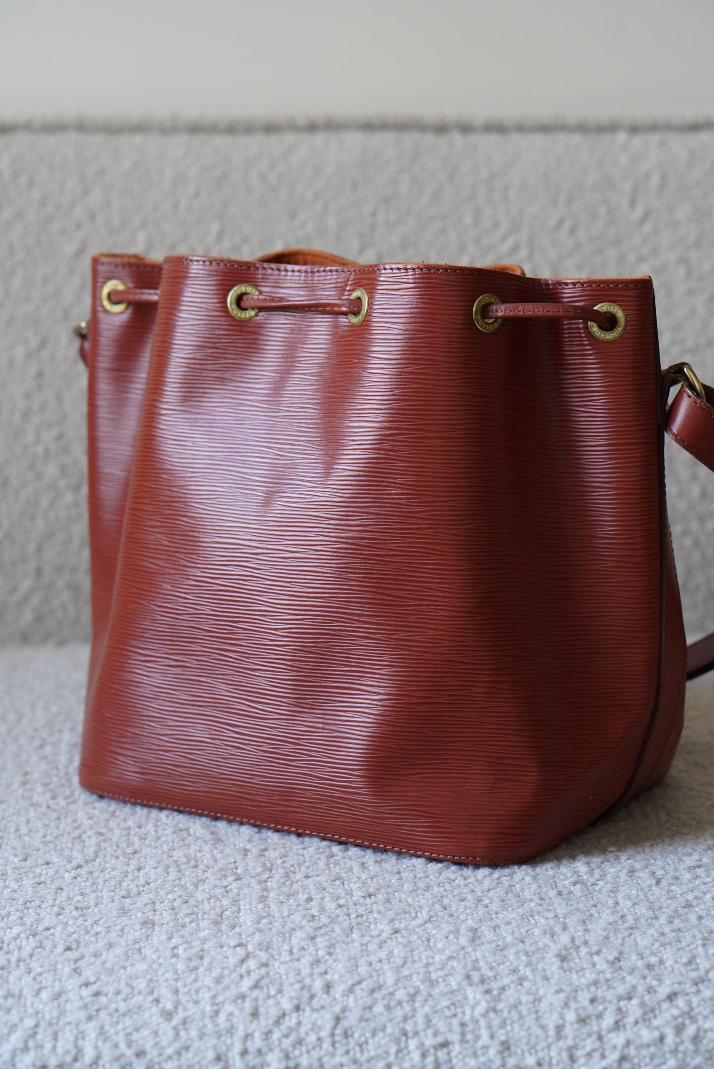 LOUIS VUITTON NOÉ PETIT