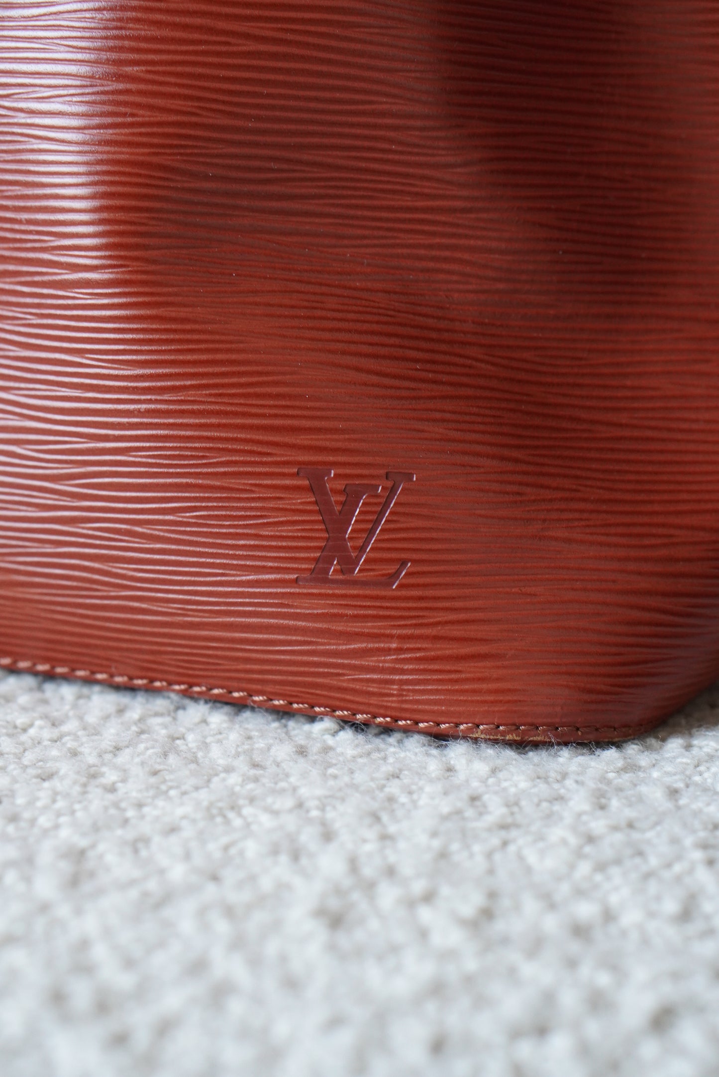 LOUIS VUITTON NOÉ PETIT