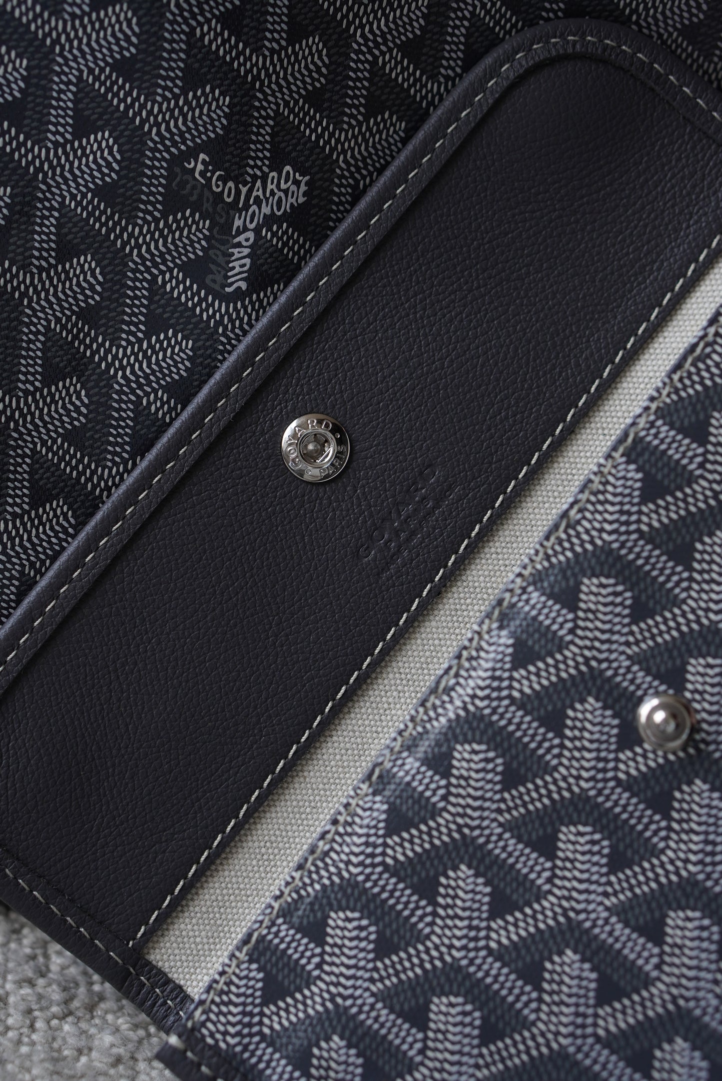 GOYARD SAINT LOUIS PM