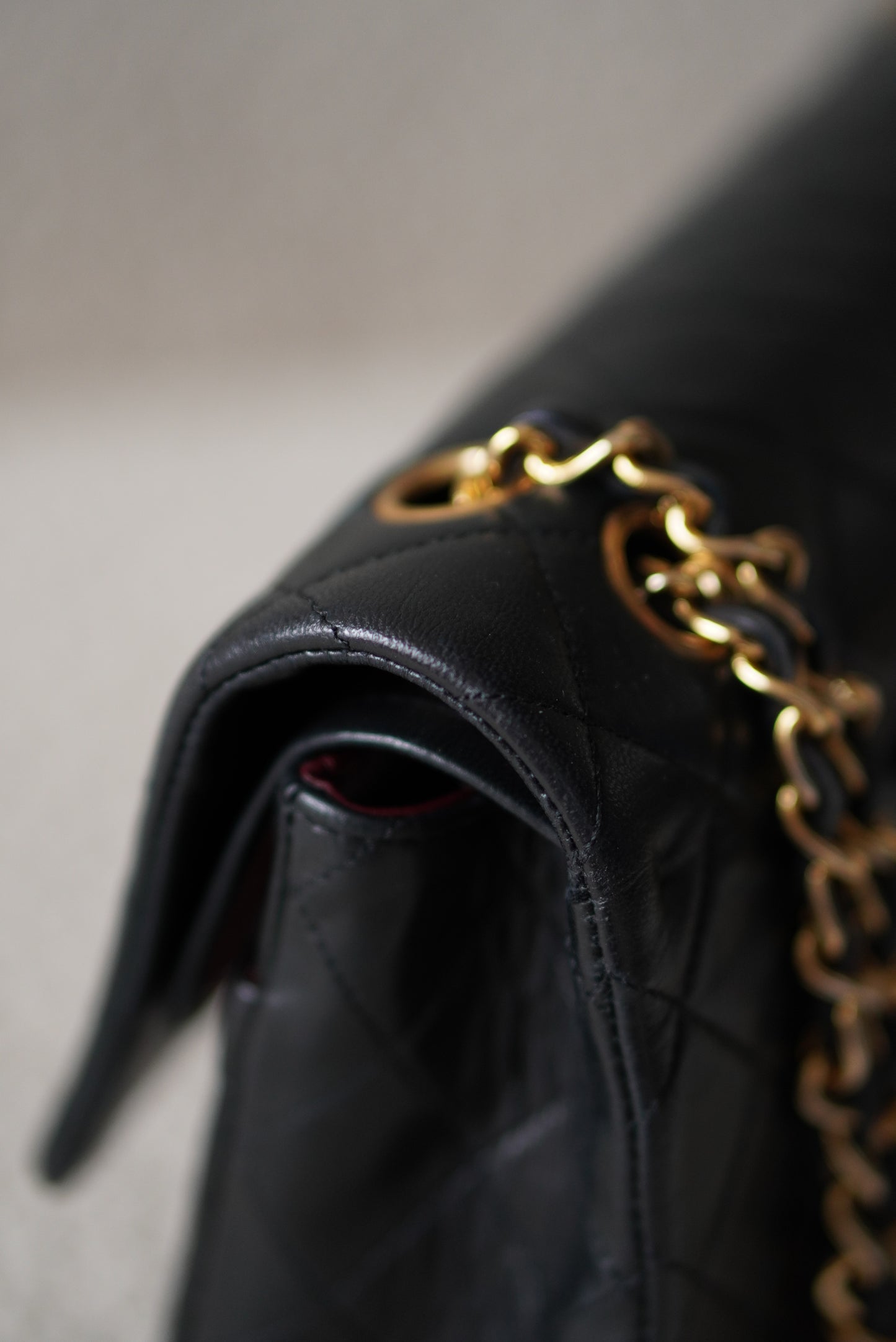 CHANEL CLASSIC MEDIUM DOUBLE FLAP