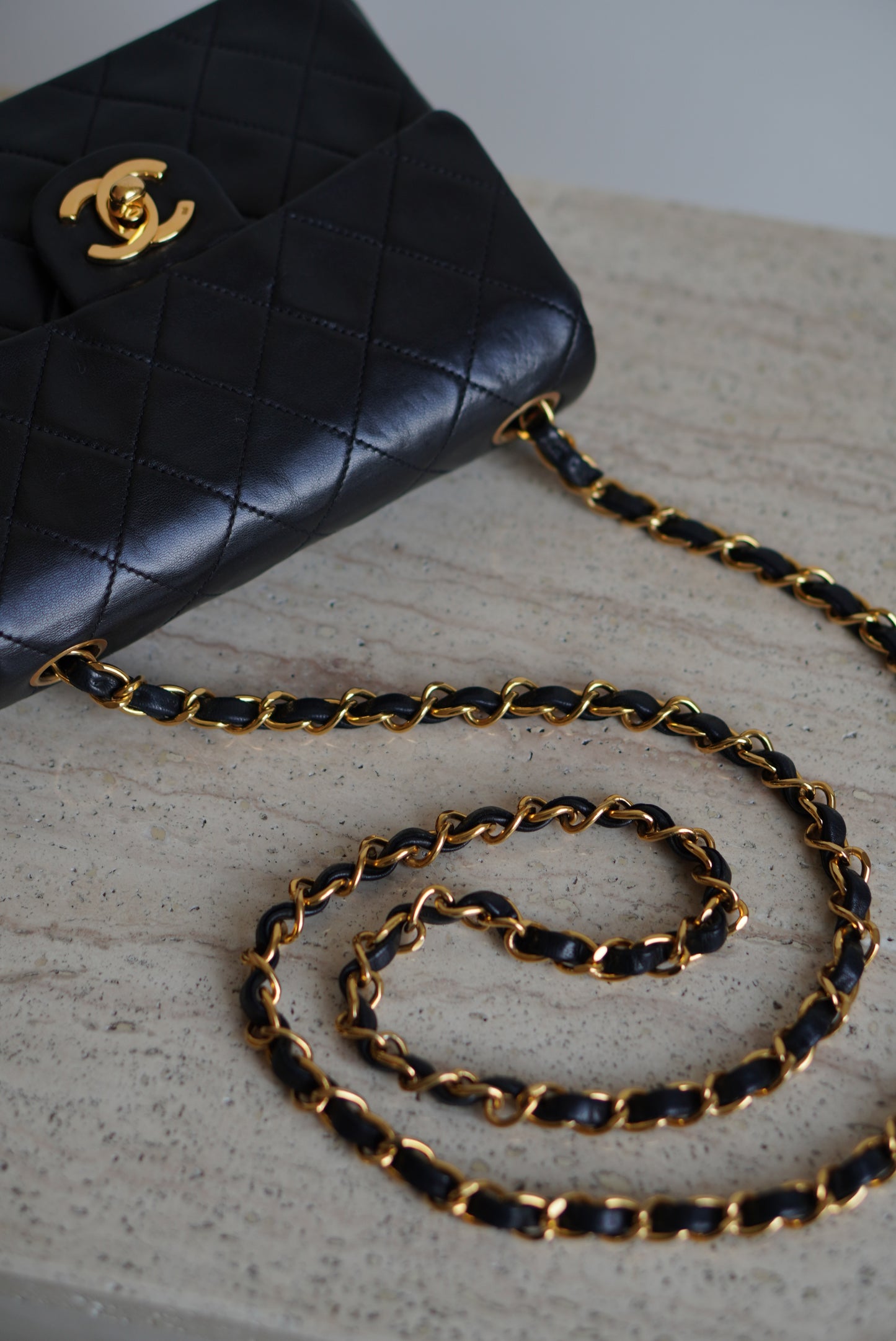 CHANEL CLASSIC MINI SQUARE