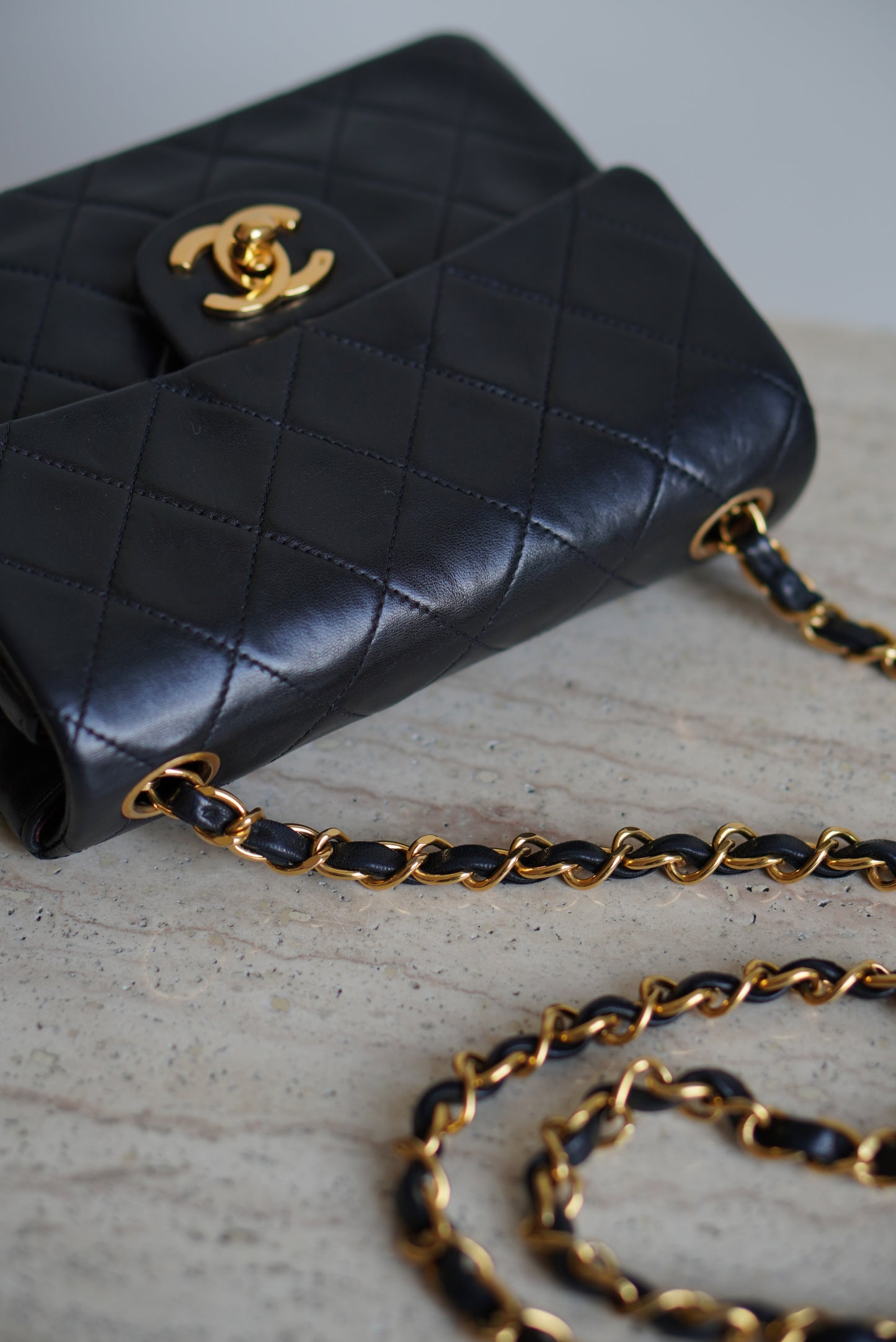 CHANEL CLASSIC MINI SQUARE