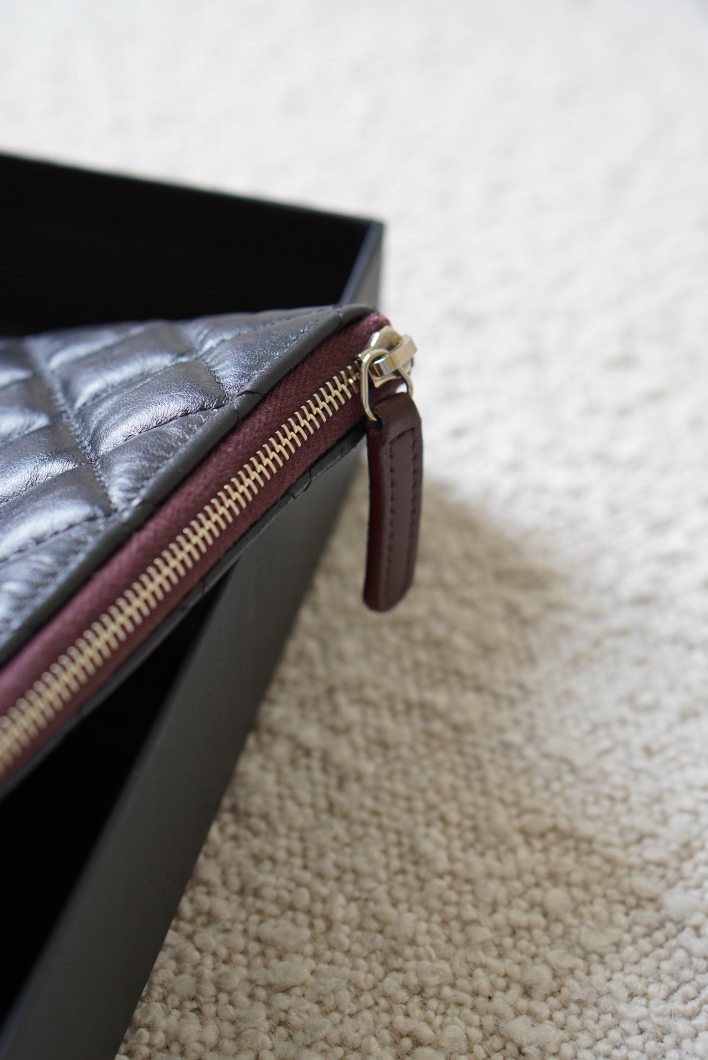CHANEL 2.55 REISSUE SMALL O CASE