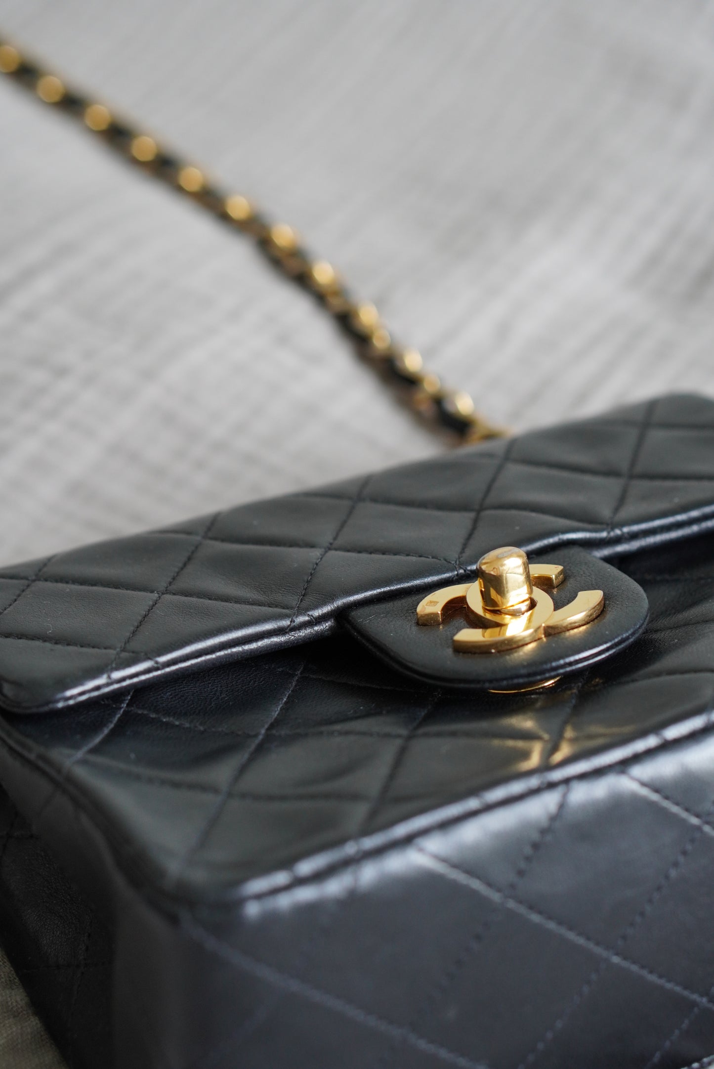 CHANEL CLASSIC SQUARE