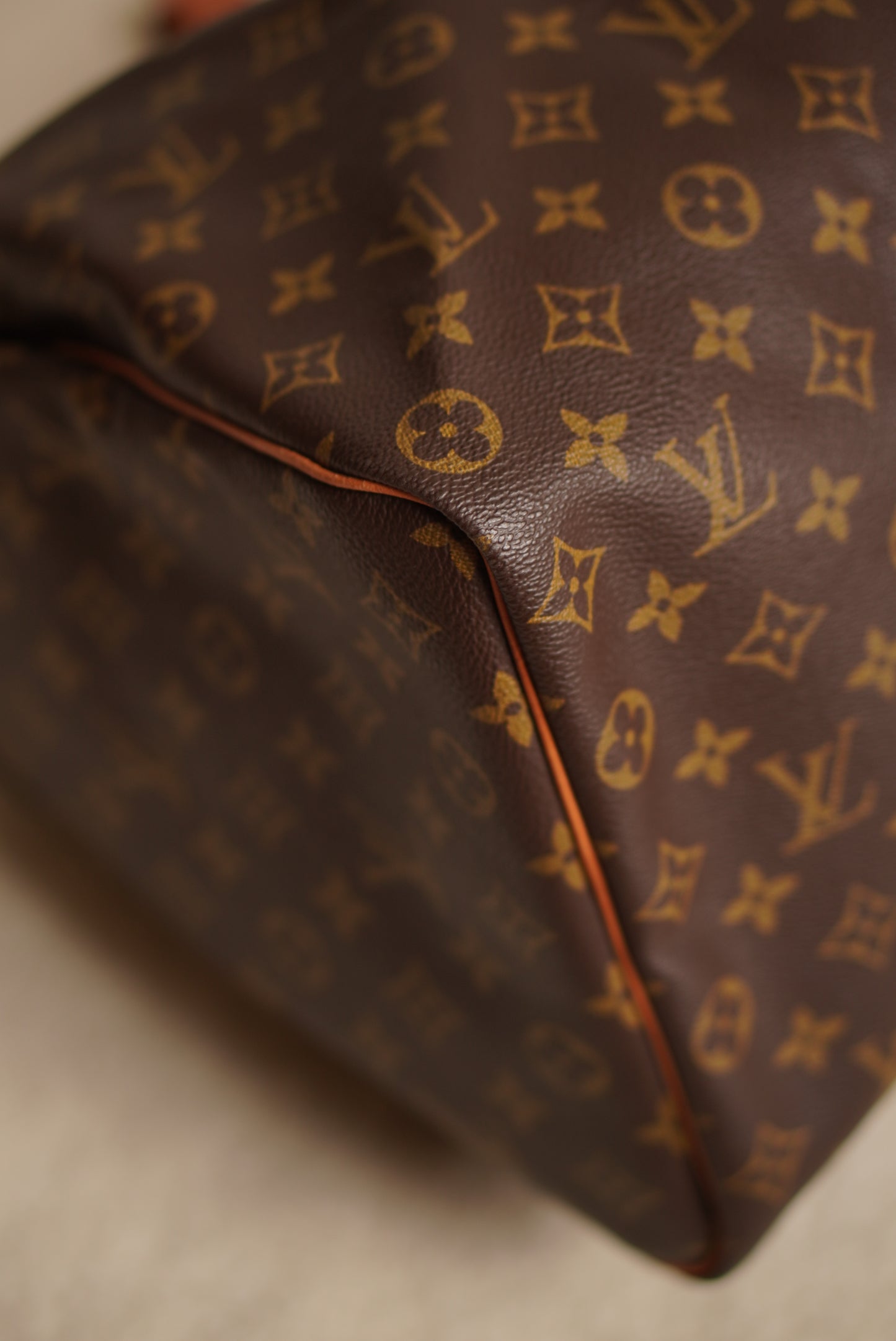 LOUIS VUITTON KEEPALL 50
