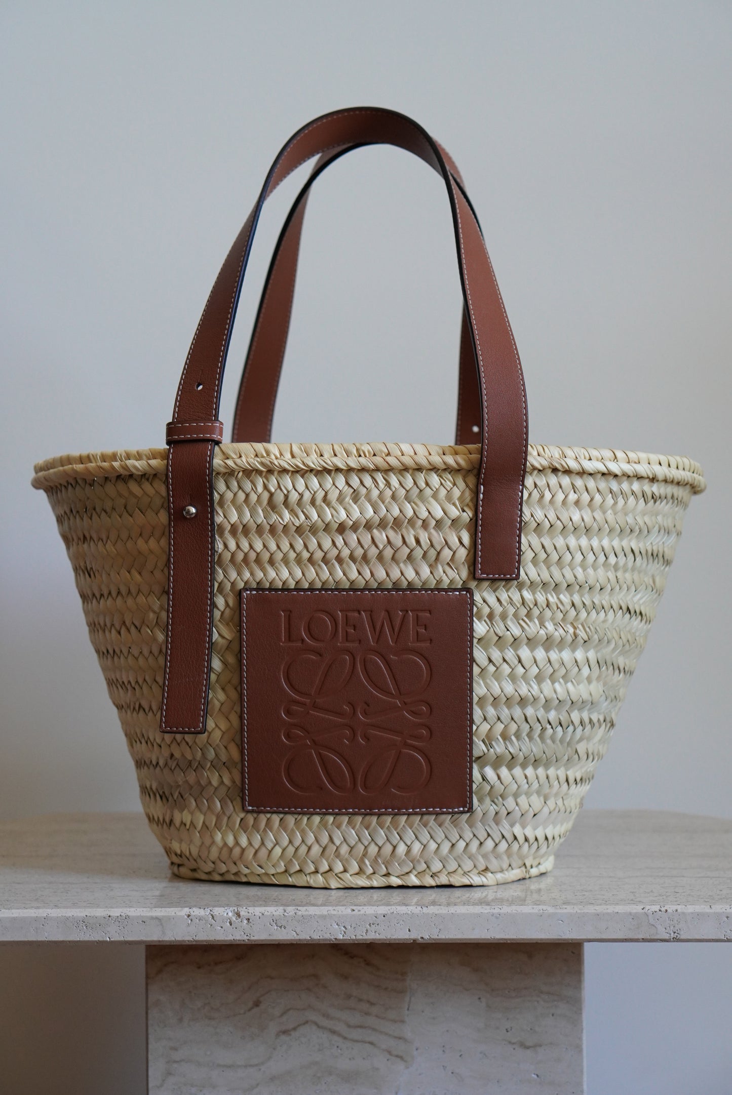 LOEWE BASKET MEDIUM