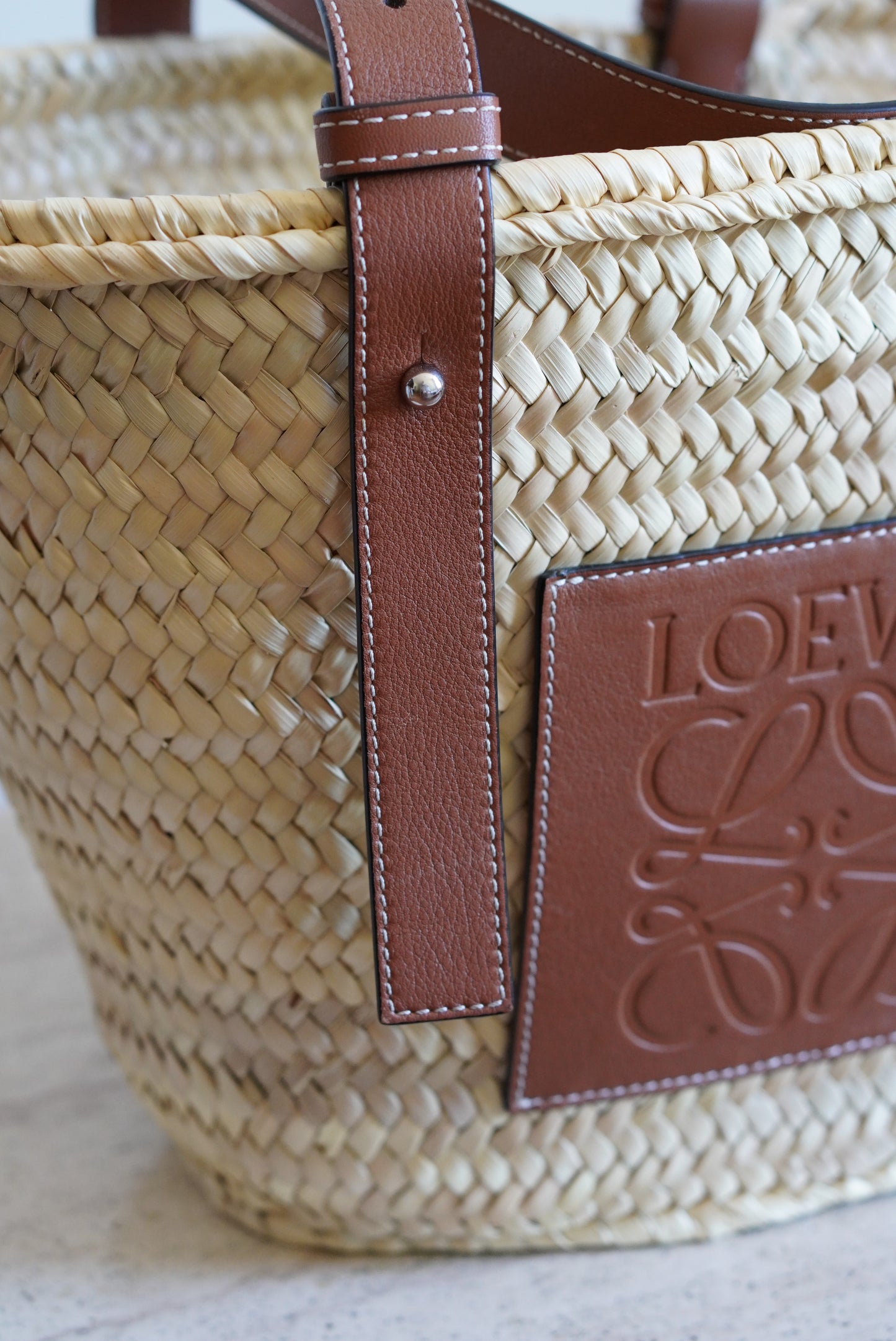 LOEWE BASKET MEDIUM