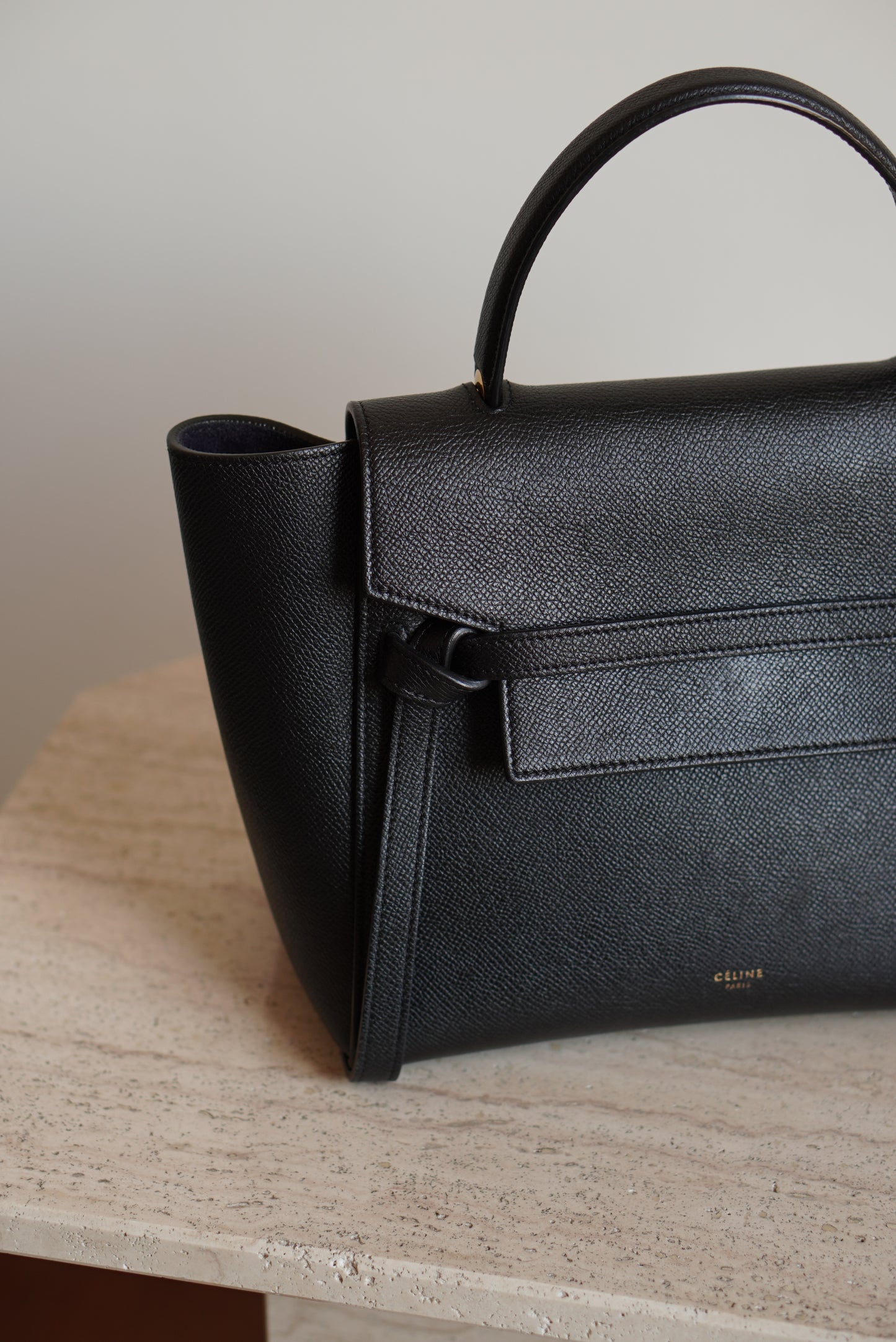 CÉLINE MICRO BELT BAG | BLACK