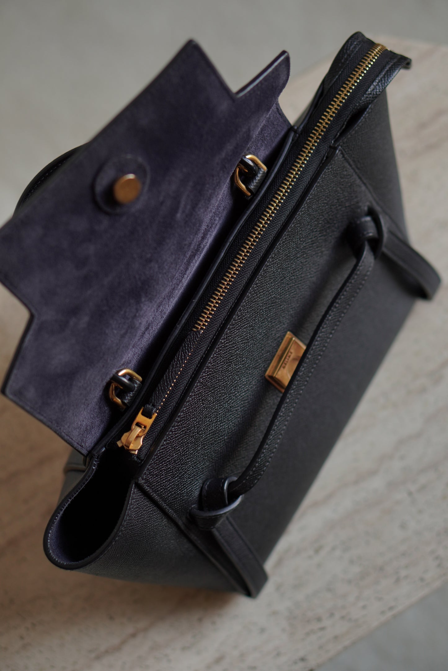 CÉLINE MICRO BELT BAG | BLACK