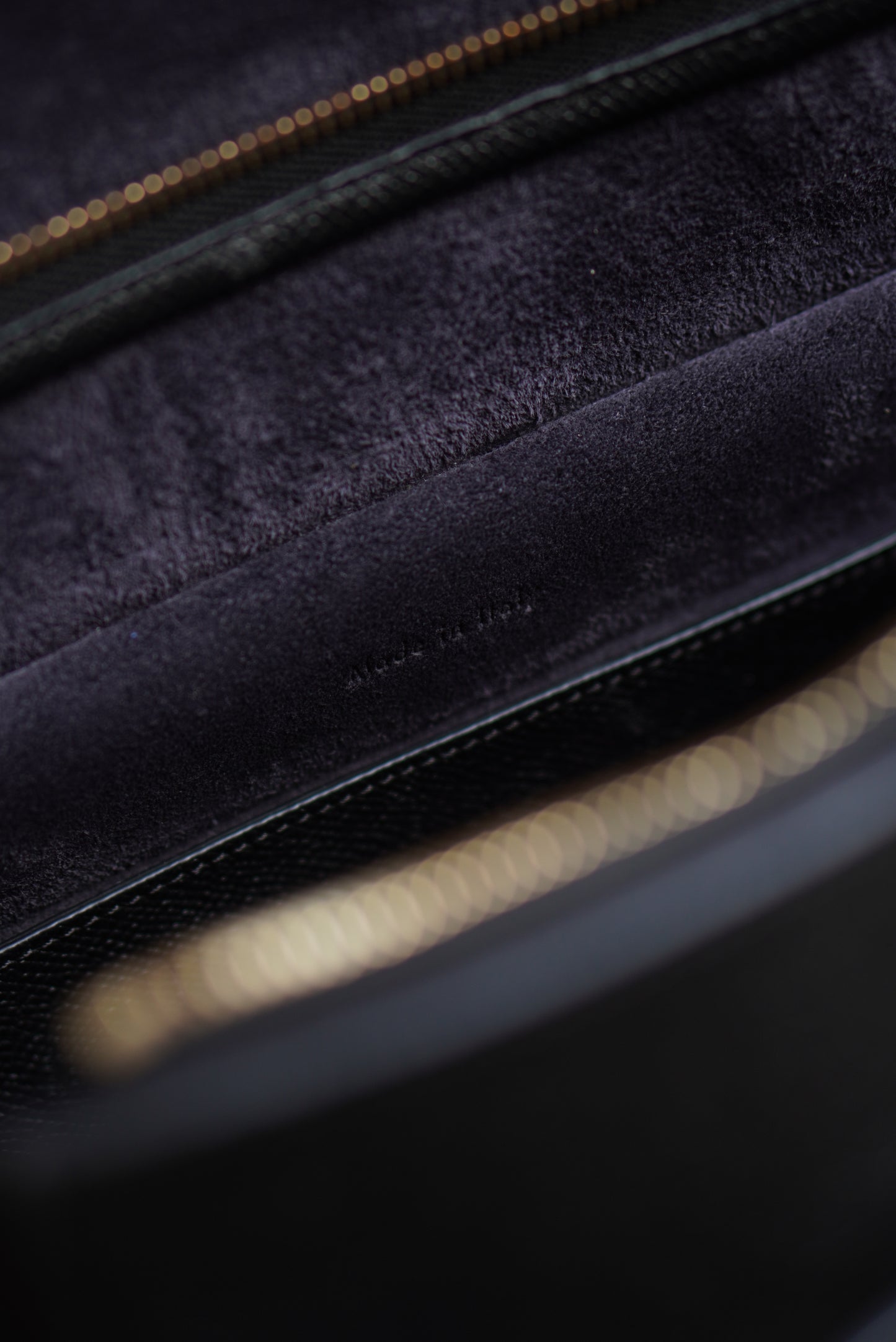 CÉLINE MICRO BELT BAG | BLACK
