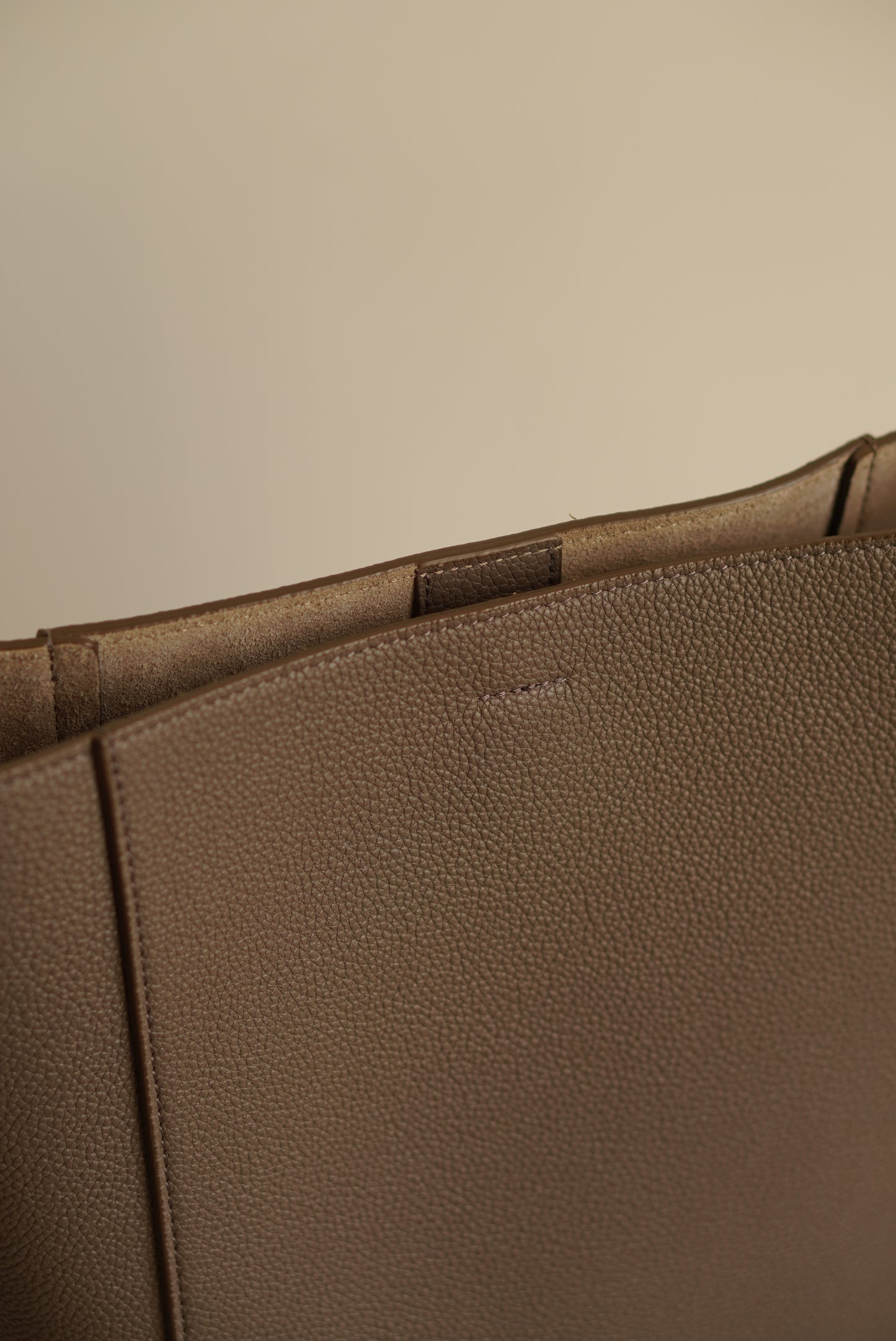 CELINE SEAU SANGLE SMALL | ETOUPE