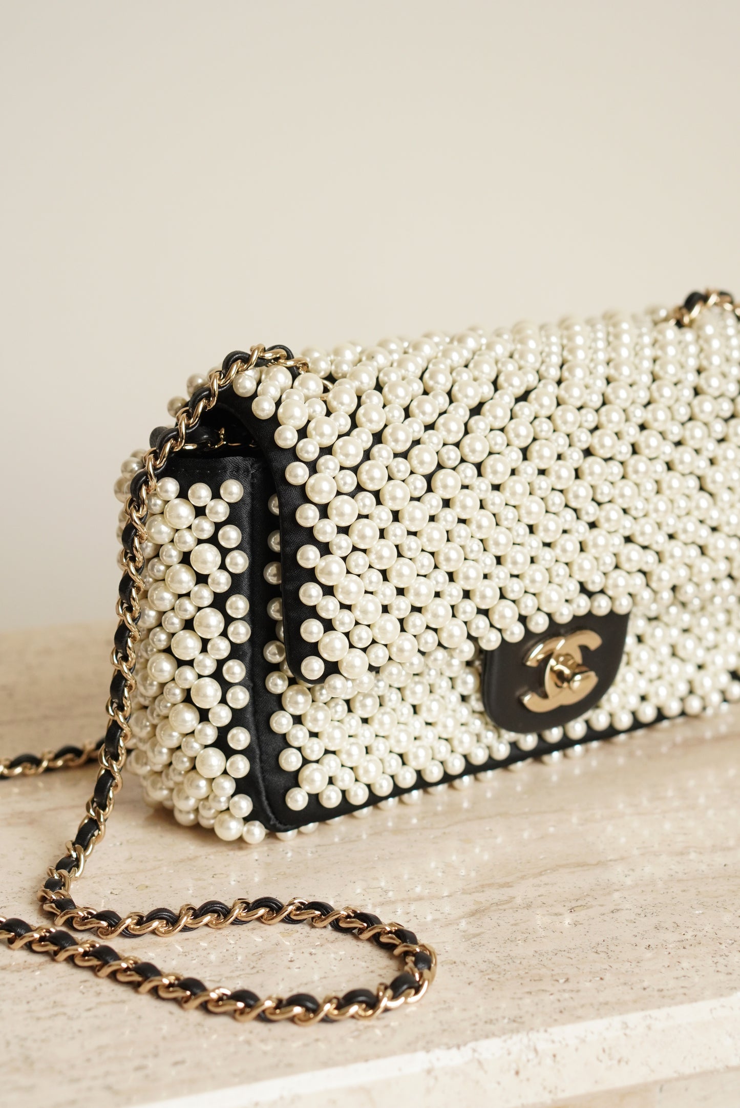 CHANEL 19S PEARL MINI RECTANGULAR