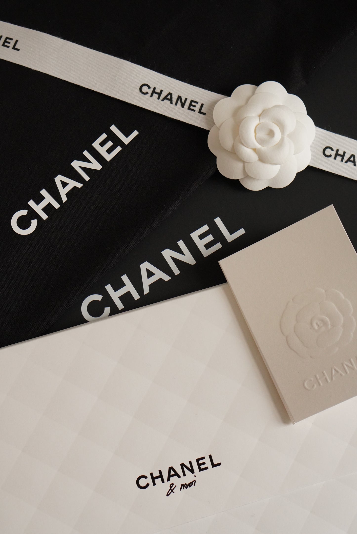 CHANEL 22 SMALL | DARK BROWN