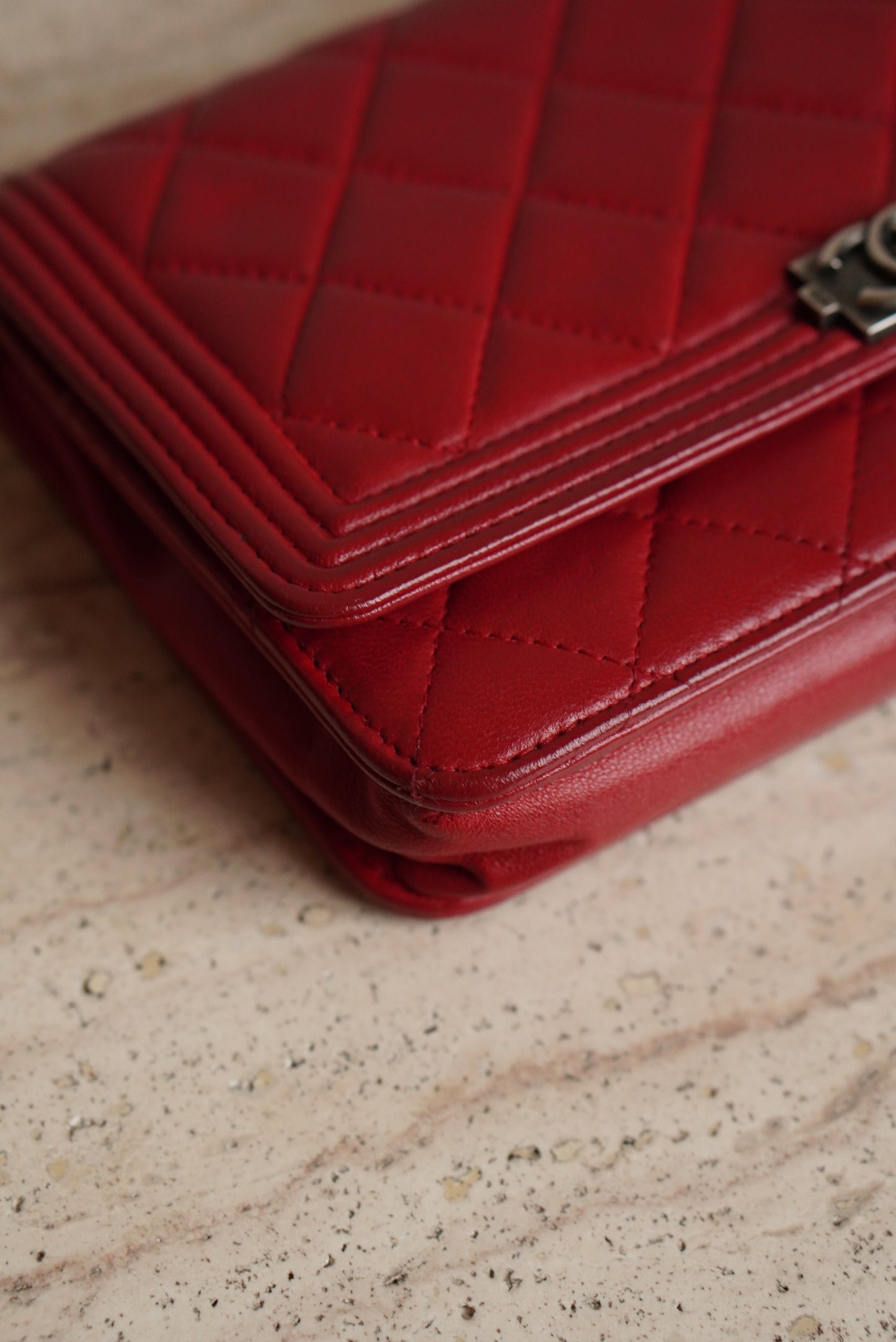 CHANEL BOY WALLET ON CHAIN