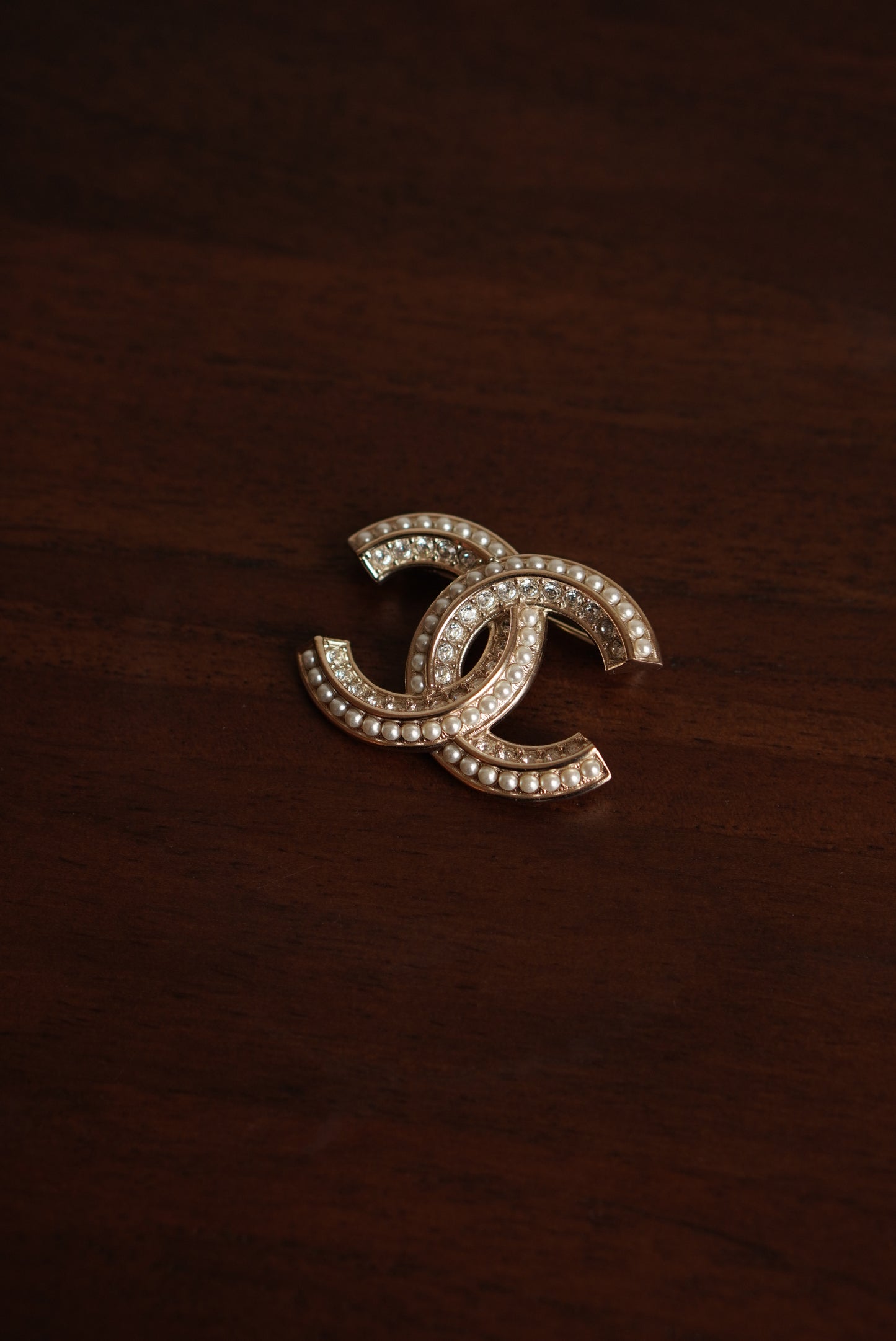 CHANEL BROOCH B20 A