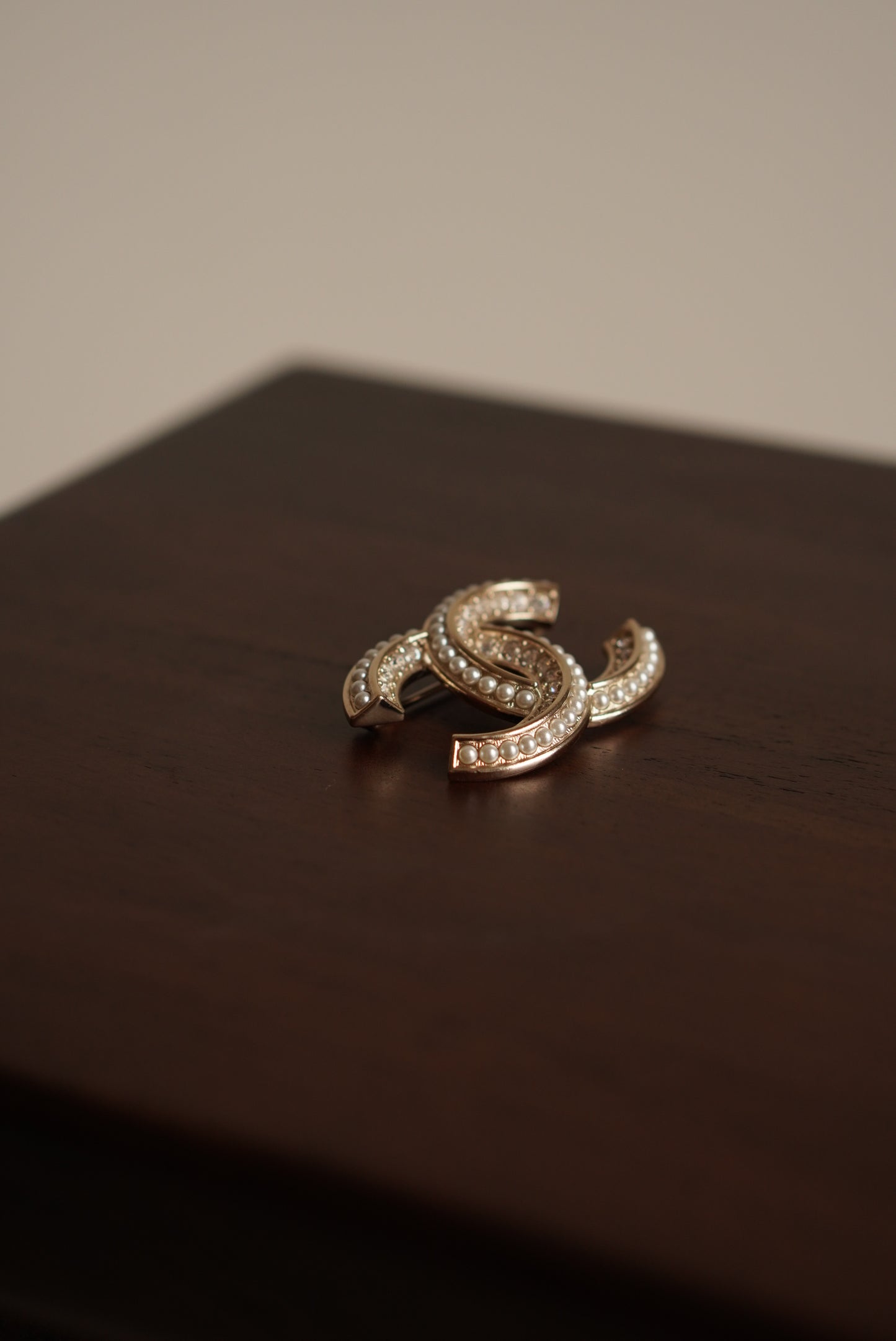 CHANEL BROOCH B20 A