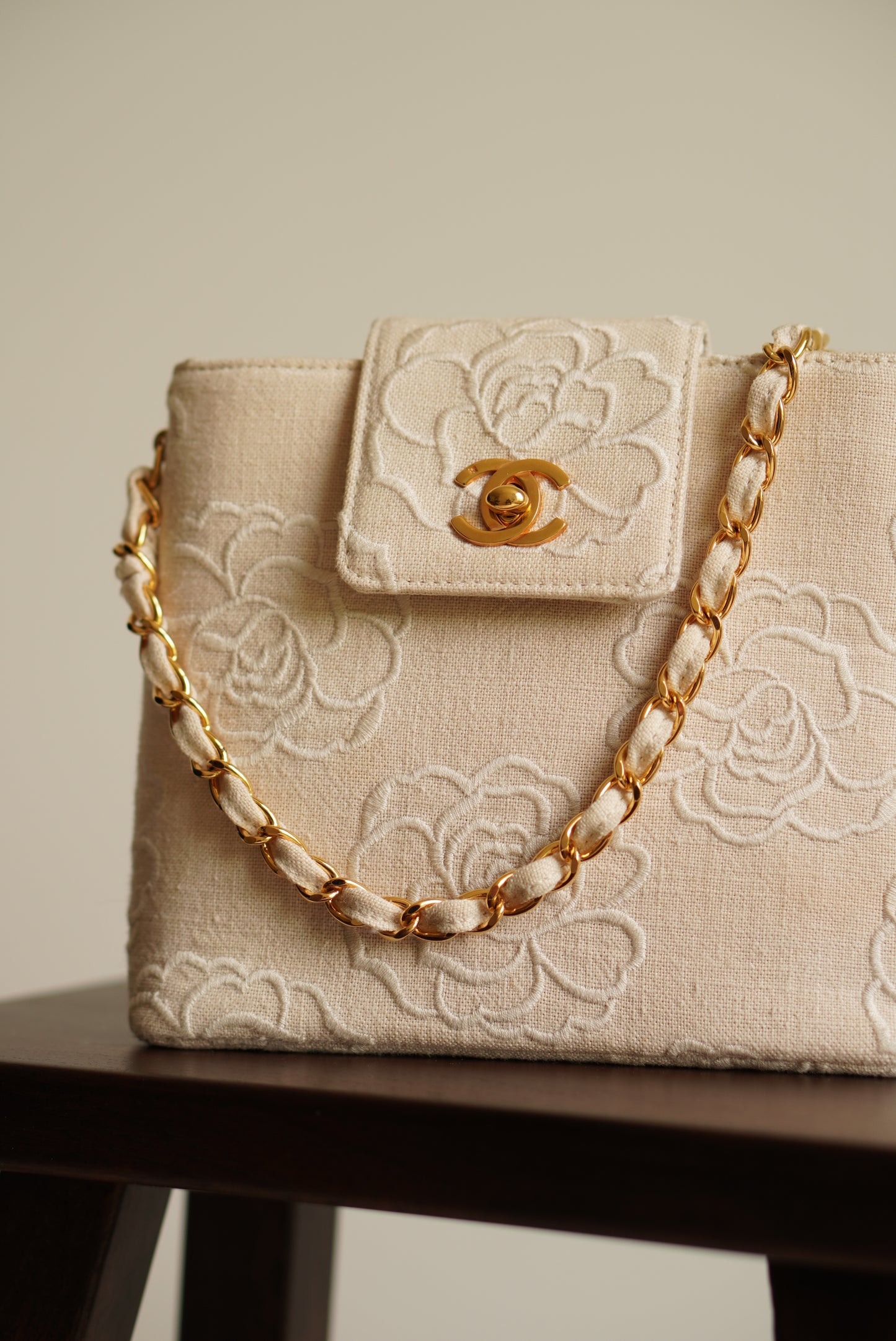 CHANEL CAMELLIA TURNLOCK SMALL