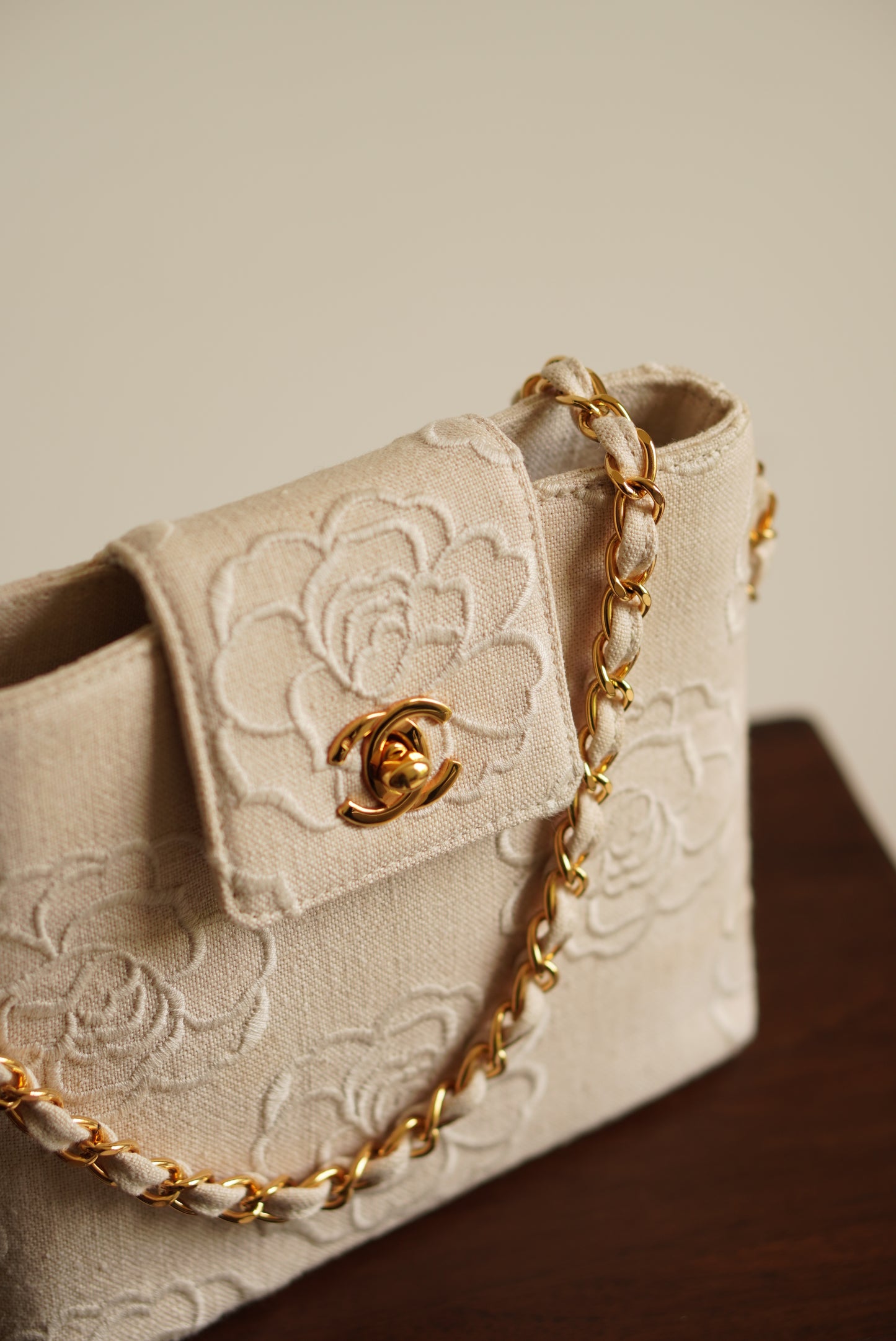 CHANEL CAMELLIA TURNLOCK SMALL
