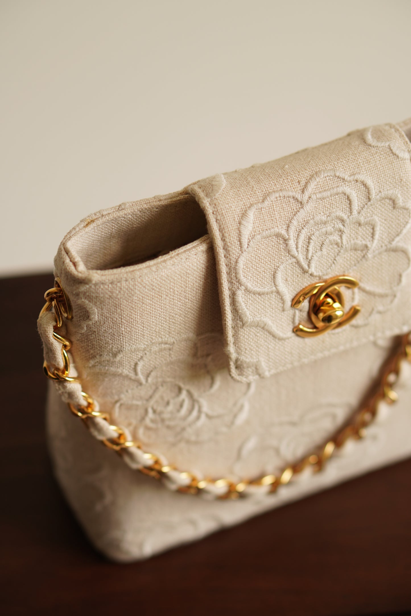 CHANEL CAMELLIA TURNLOCK SMALL
