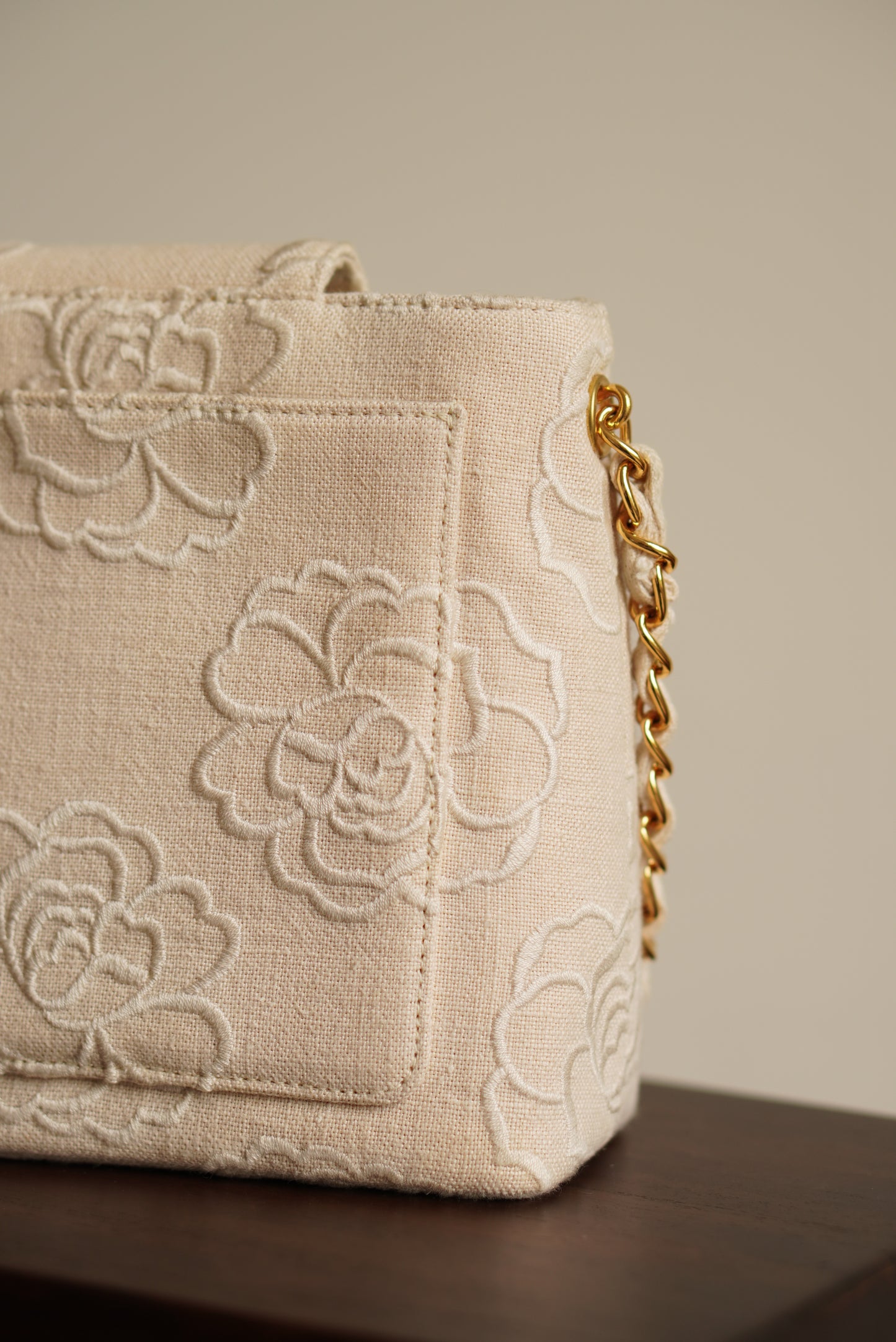 CHANEL CAMELLIA TURNLOCK SMALL