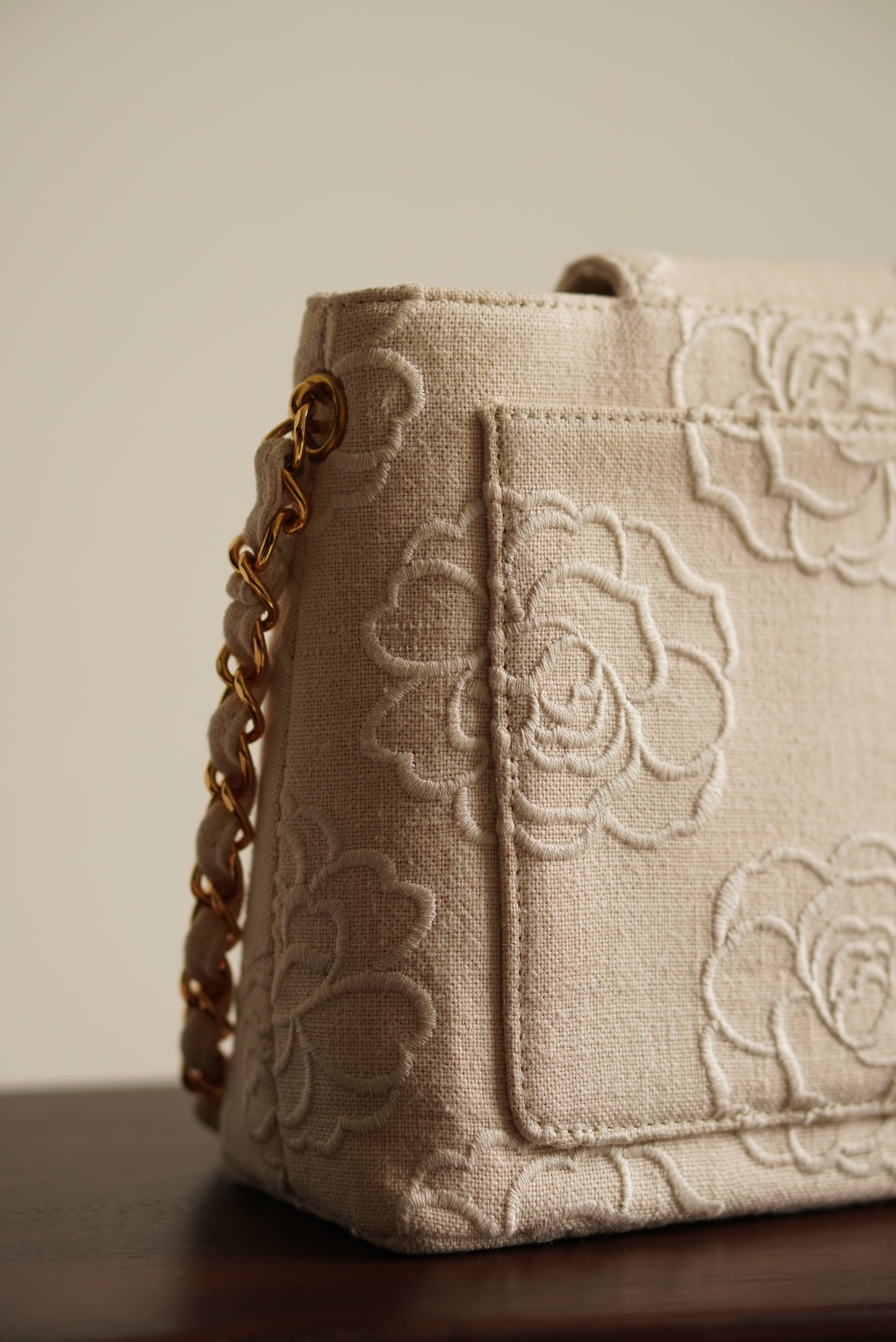 CHANEL CAMELLIA TURNLOCK SMALL