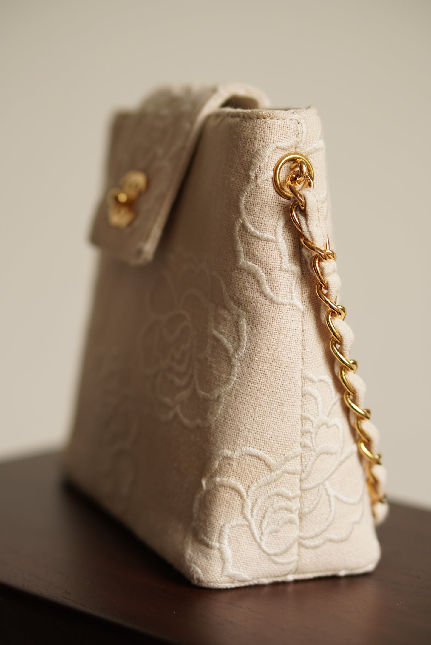 CHANEL CAMELLIA TURNLOCK SMALL