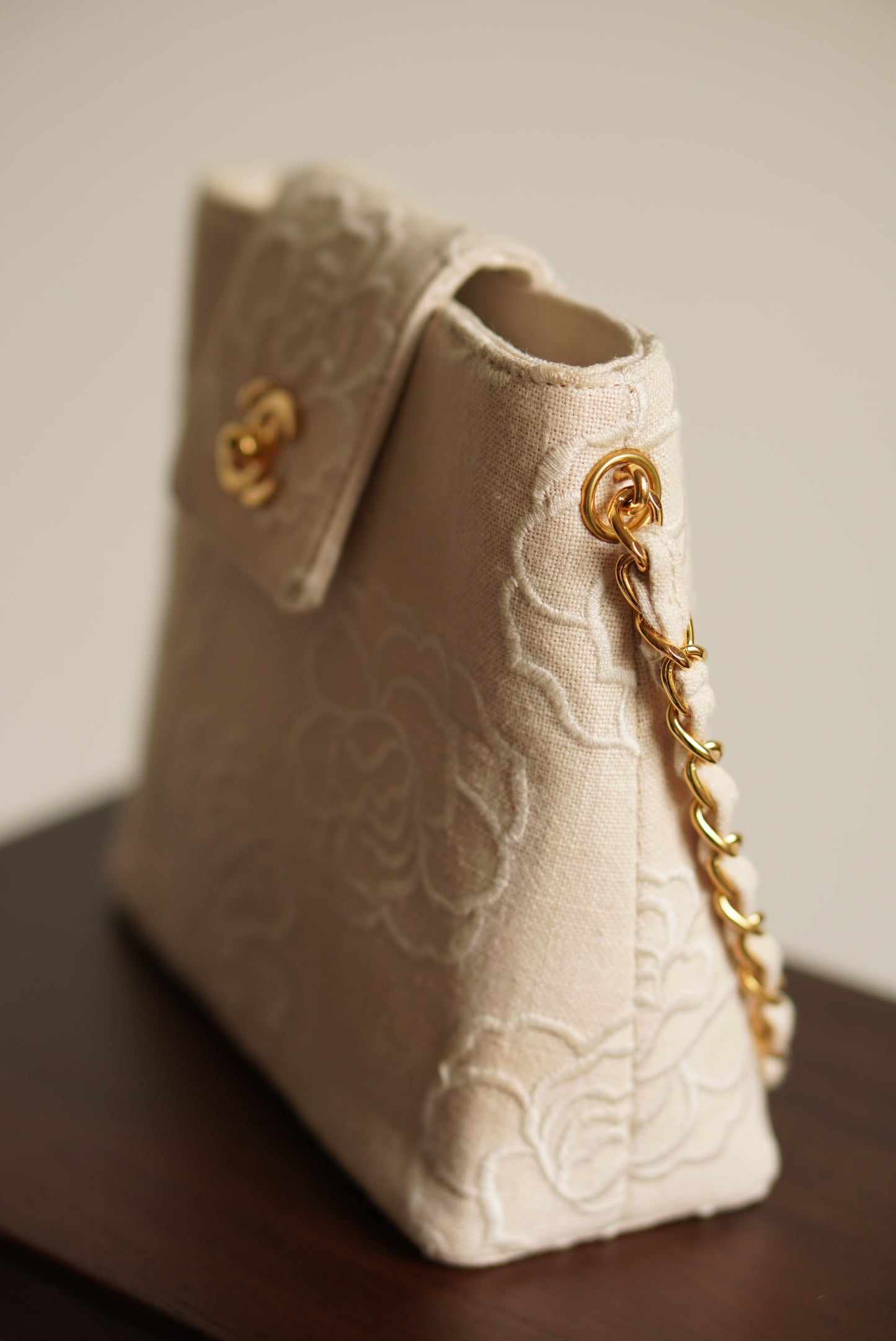 CHANEL CAMELLIA TURNLOCK SMALL