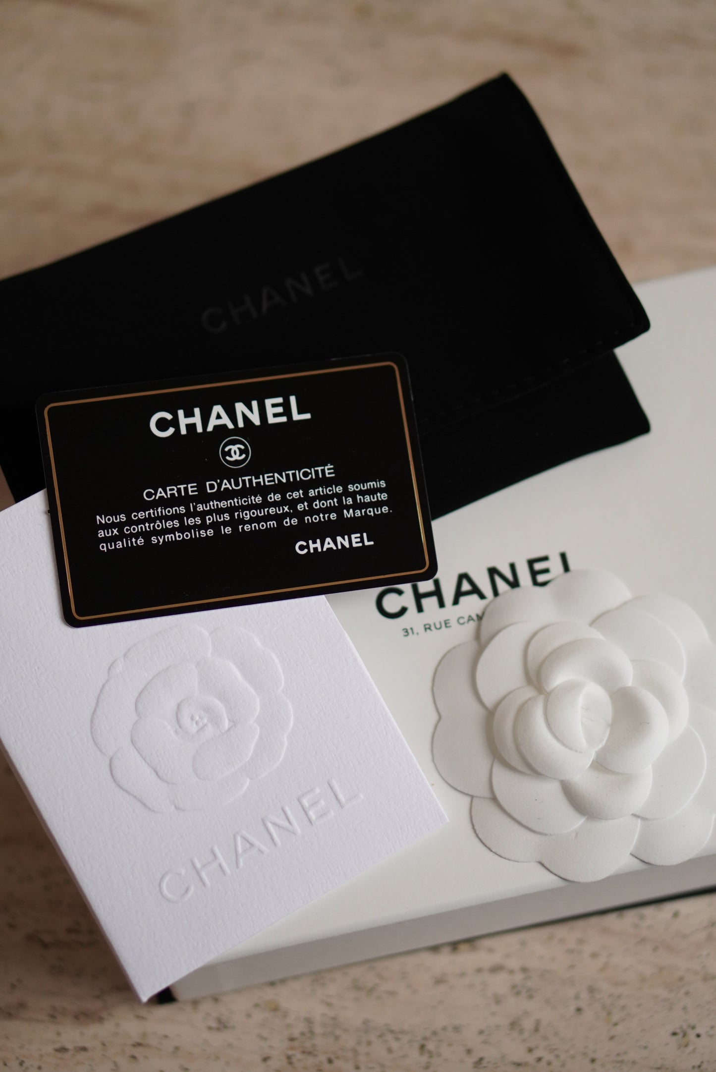 CHANEL CLASSIC CARD HOLDER | BLACK