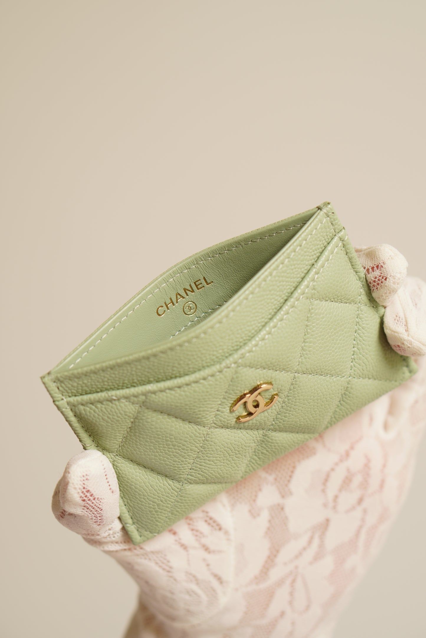 CHANEL CARD HOLDER | LIGHT GREEN