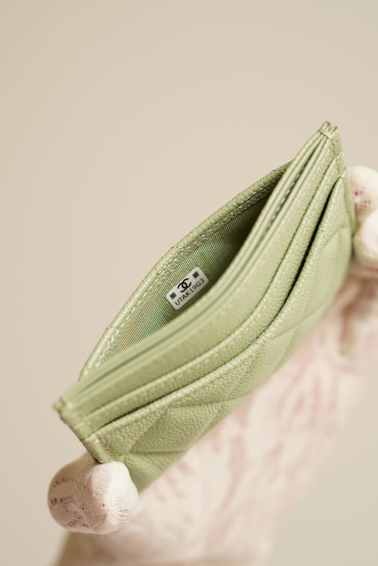 CHANEL CARD HOLDER | LIGHT GREEN