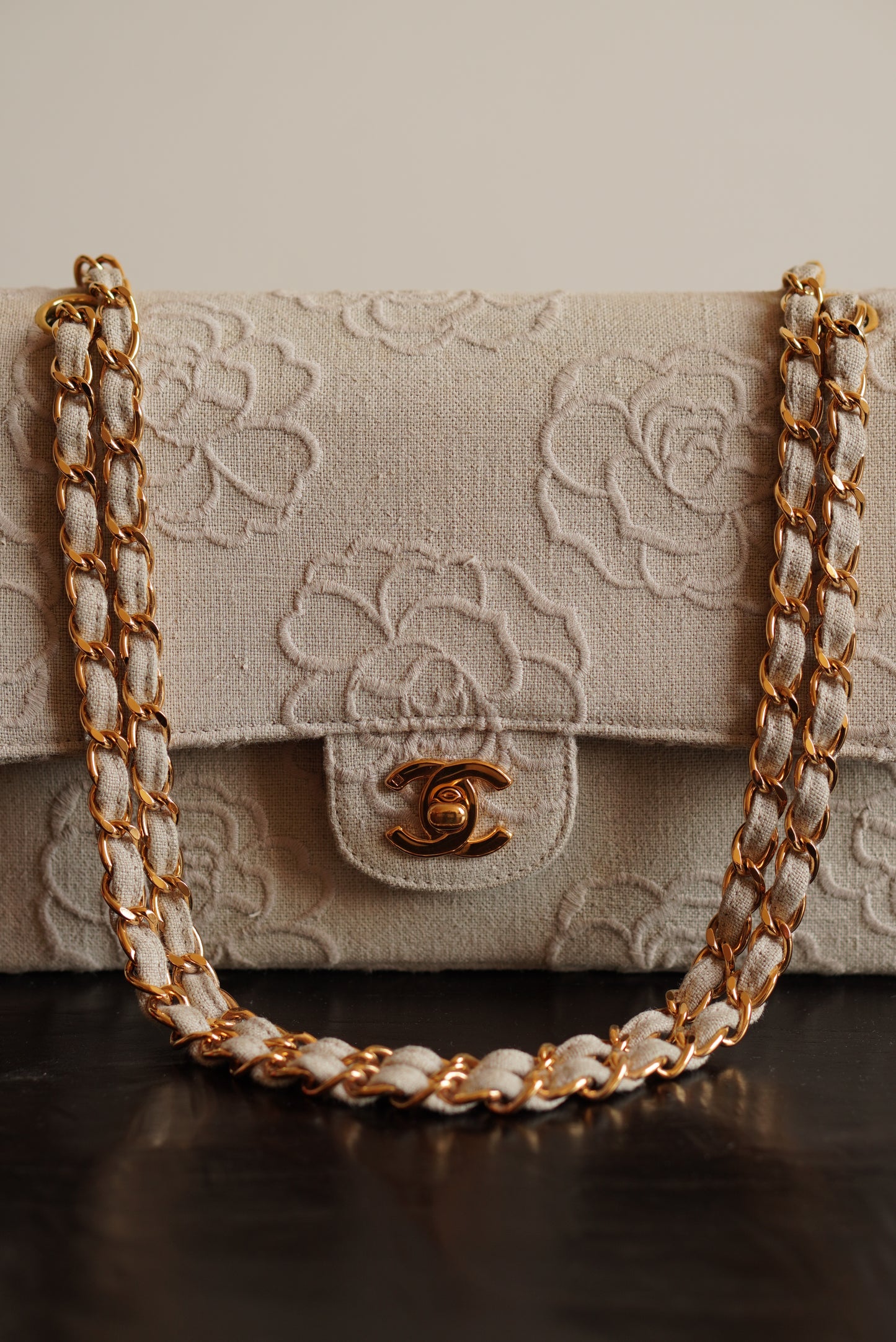 CHANEL CLASSIC CAMELLIA MEDIUM DOUBLE FLAP