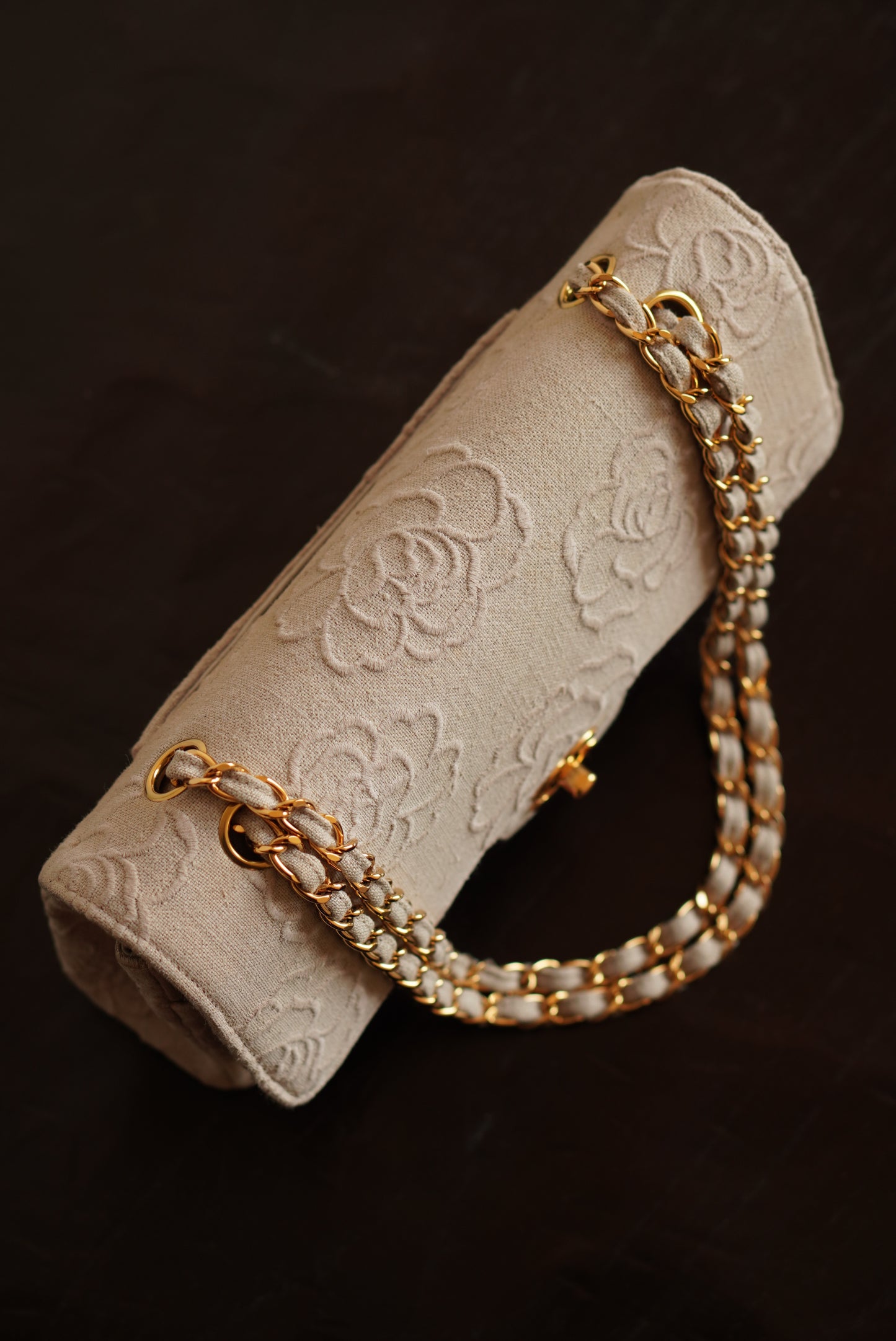 CHANEL CLASSIC CAMELLIA MEDIUM DOUBLE FLAP