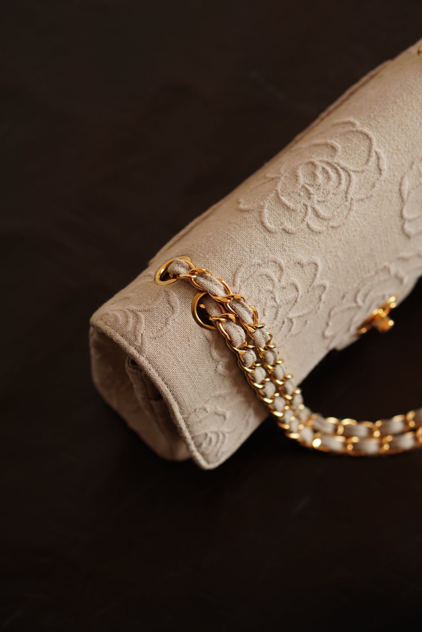 CHANEL CLASSIC CAMELLIA MEDIUM DOUBLE FLAP