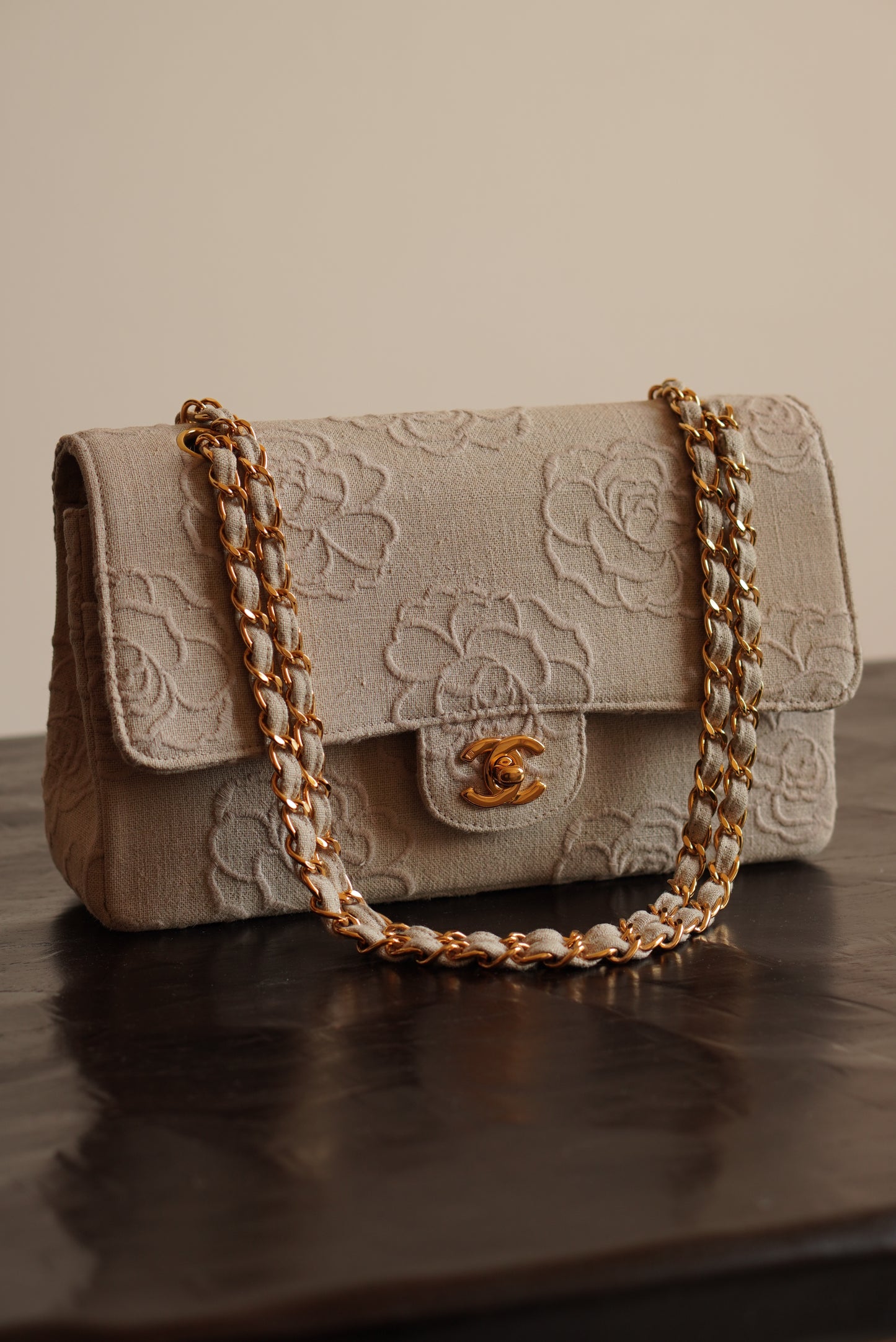CHANEL CLASSIC CAMELLIA MEDIUM DOUBLE FLAP