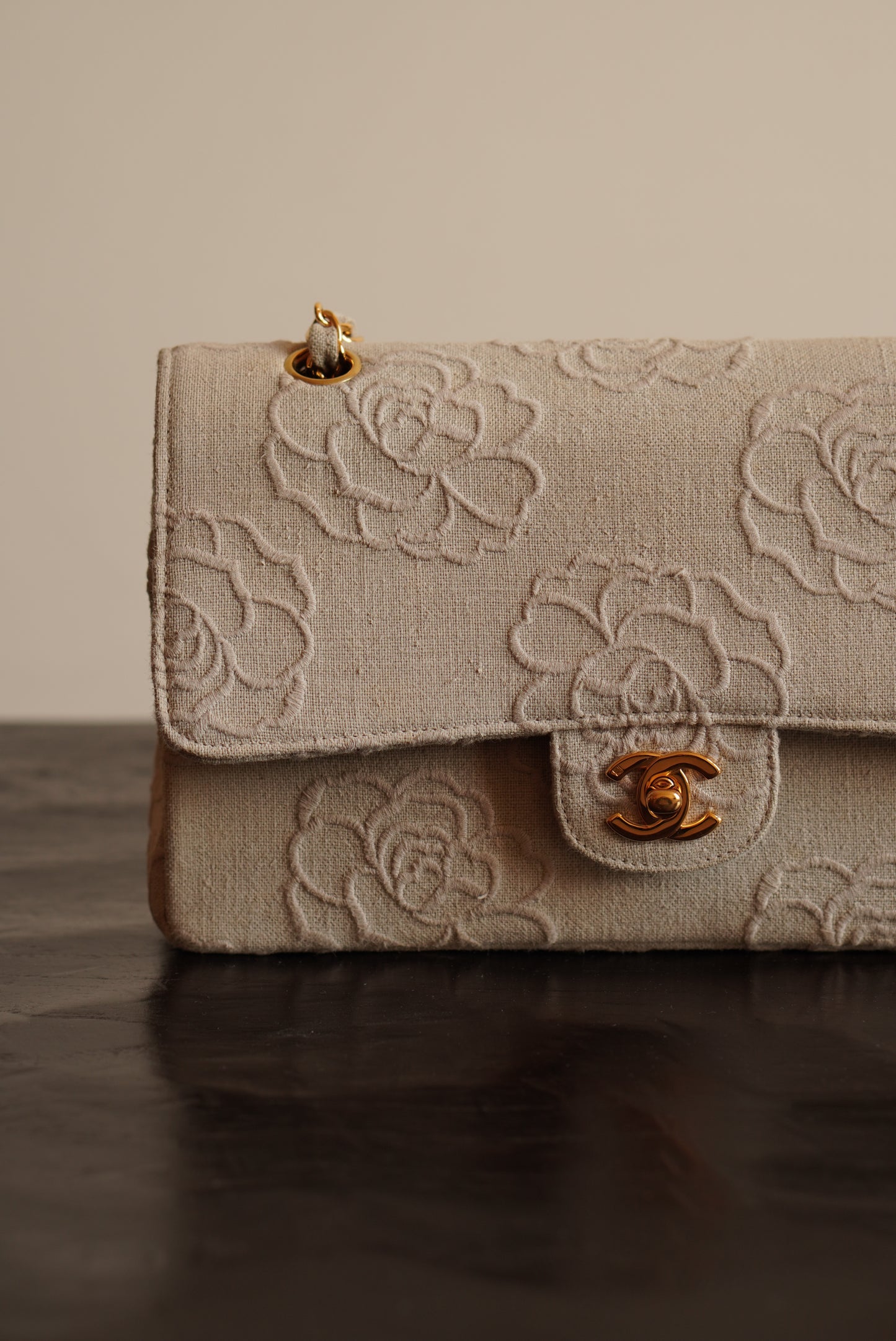 CHANEL CLASSIC CAMELLIA MEDIUM DOUBLE FLAP