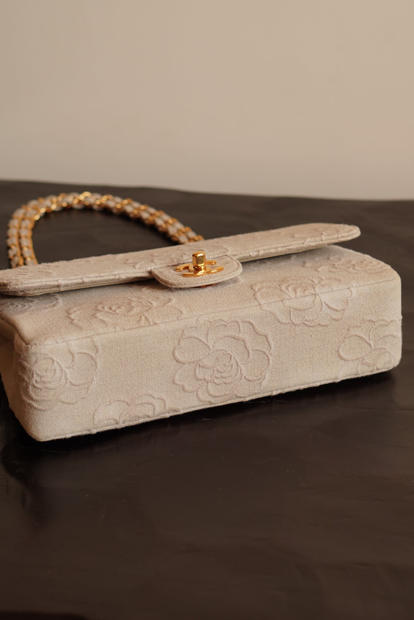 CHANEL CLASSIC CAMELLIA MEDIUM DOUBLE FLAP