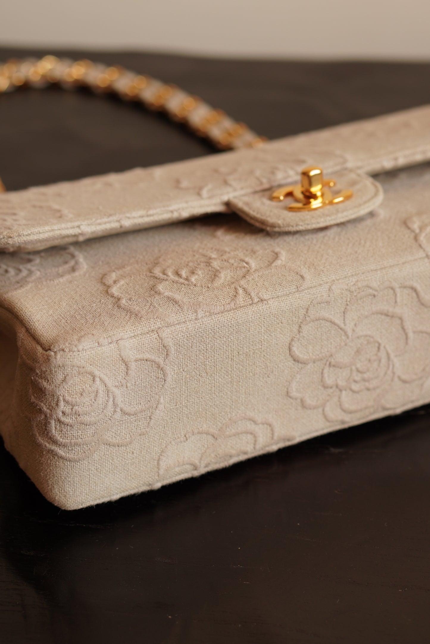 CHANEL CLASSIC CAMELLIA MEDIUM DOUBLE FLAP
