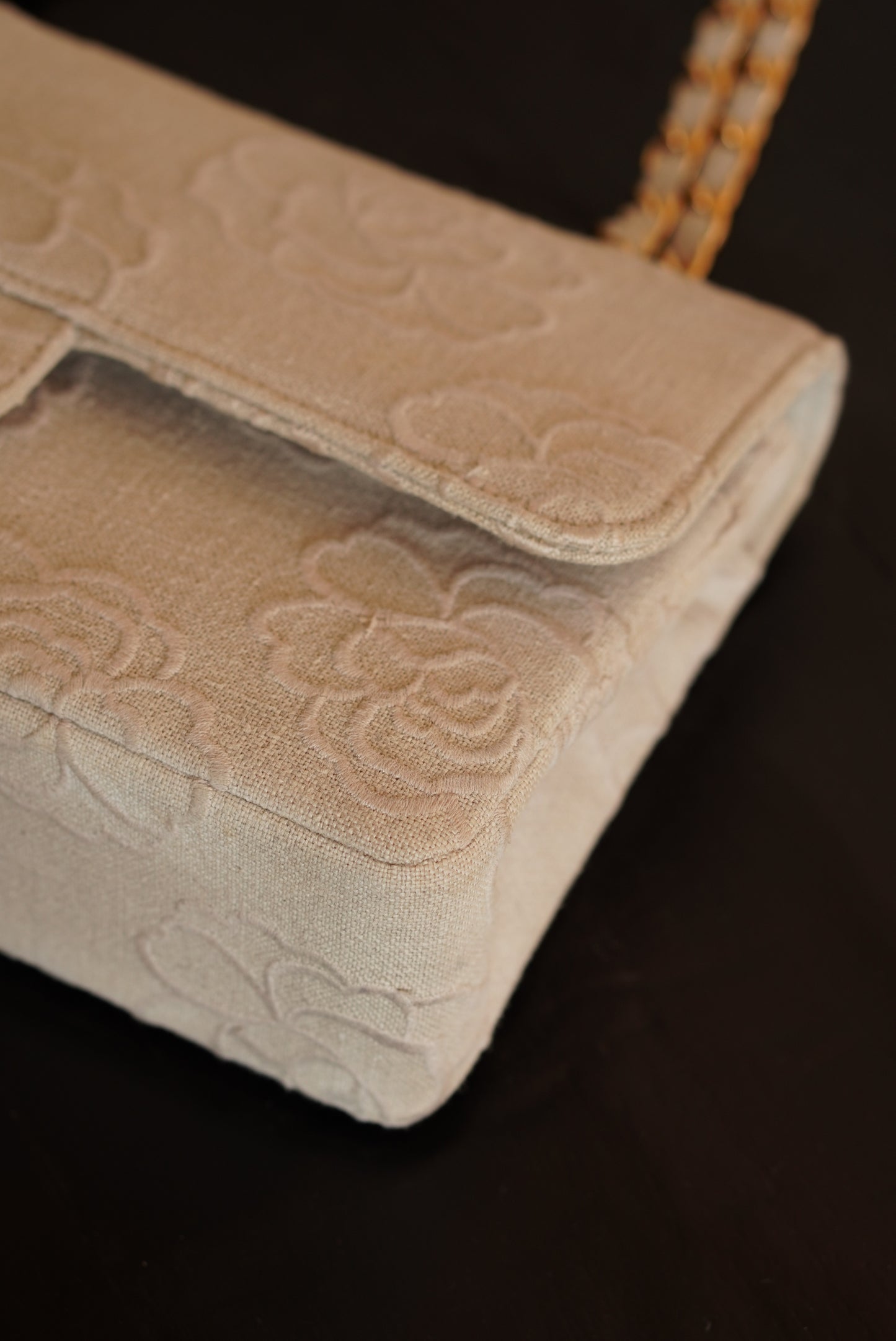 CHANEL CLASSIC CAMELLIA MEDIUM DOUBLE FLAP