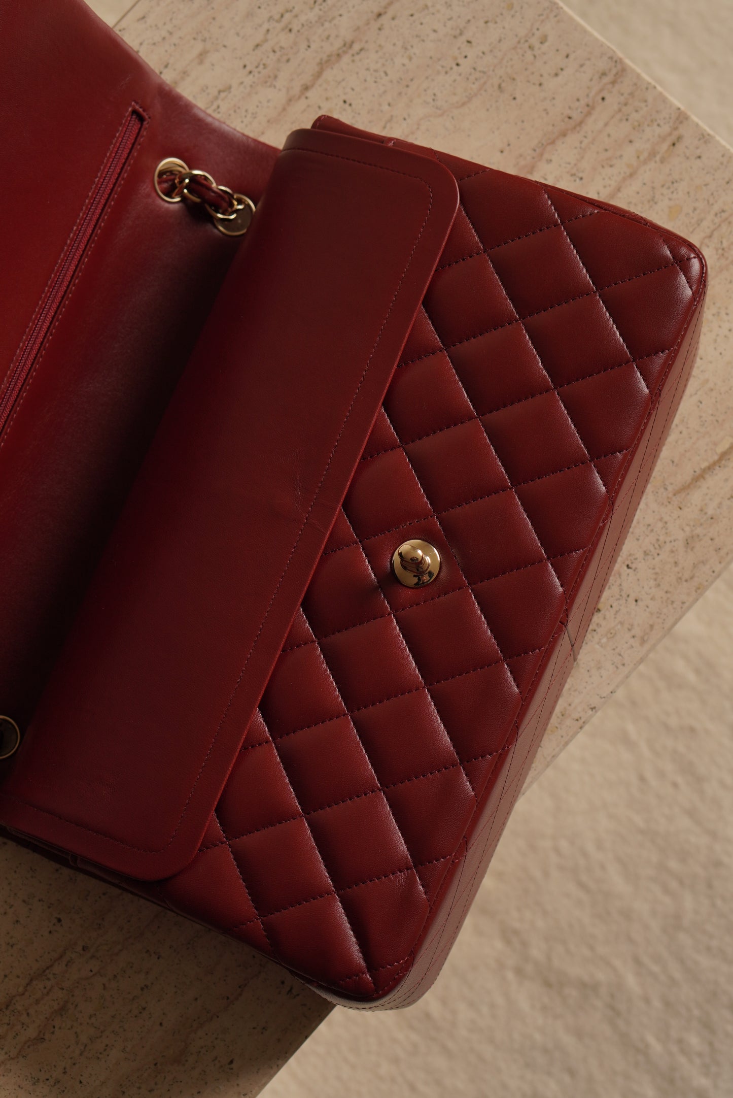 CHANEL CLASSIC JUMBO DOUBLE FLAP