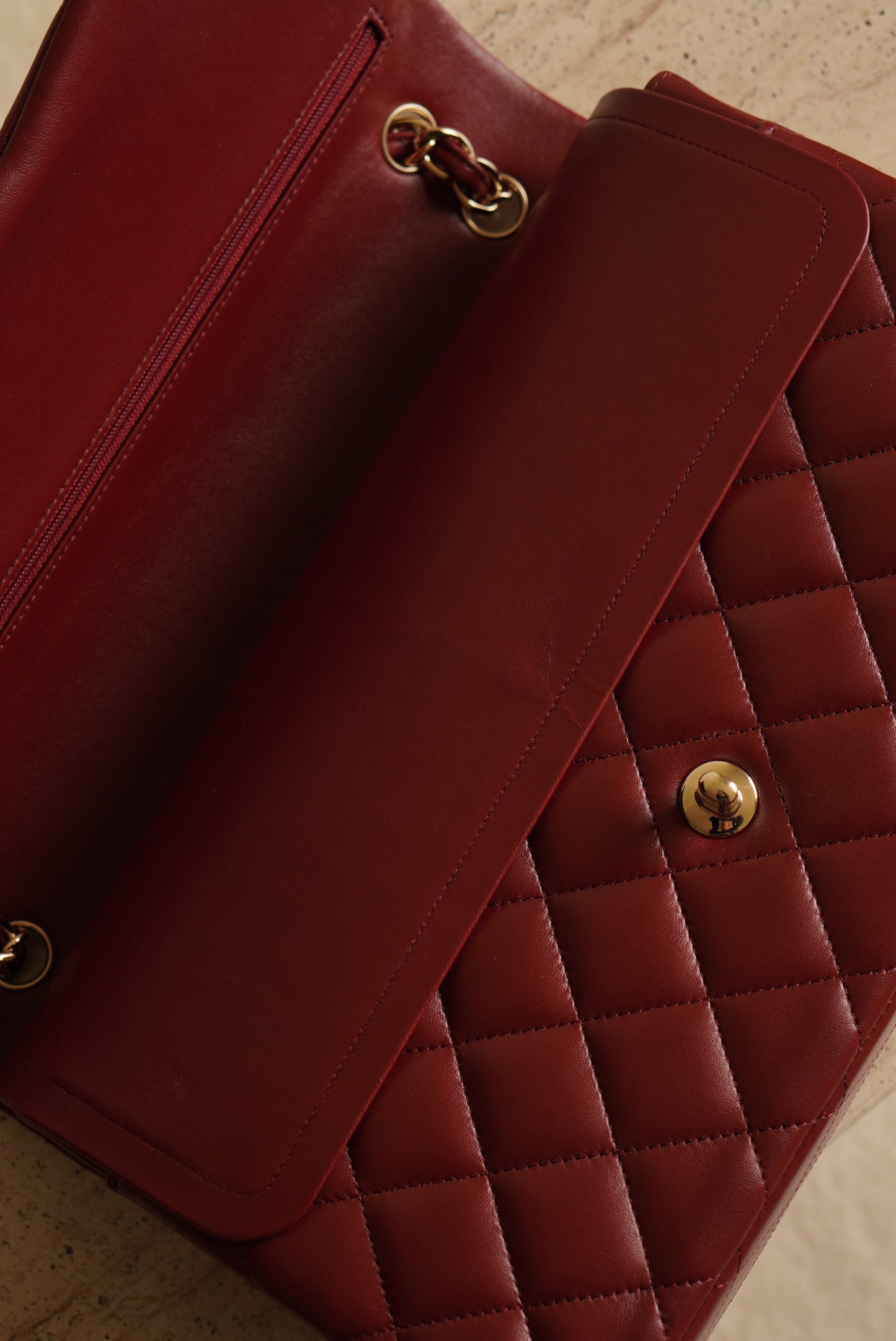CHANEL CLASSIC JUMBO DOUBLE FLAP